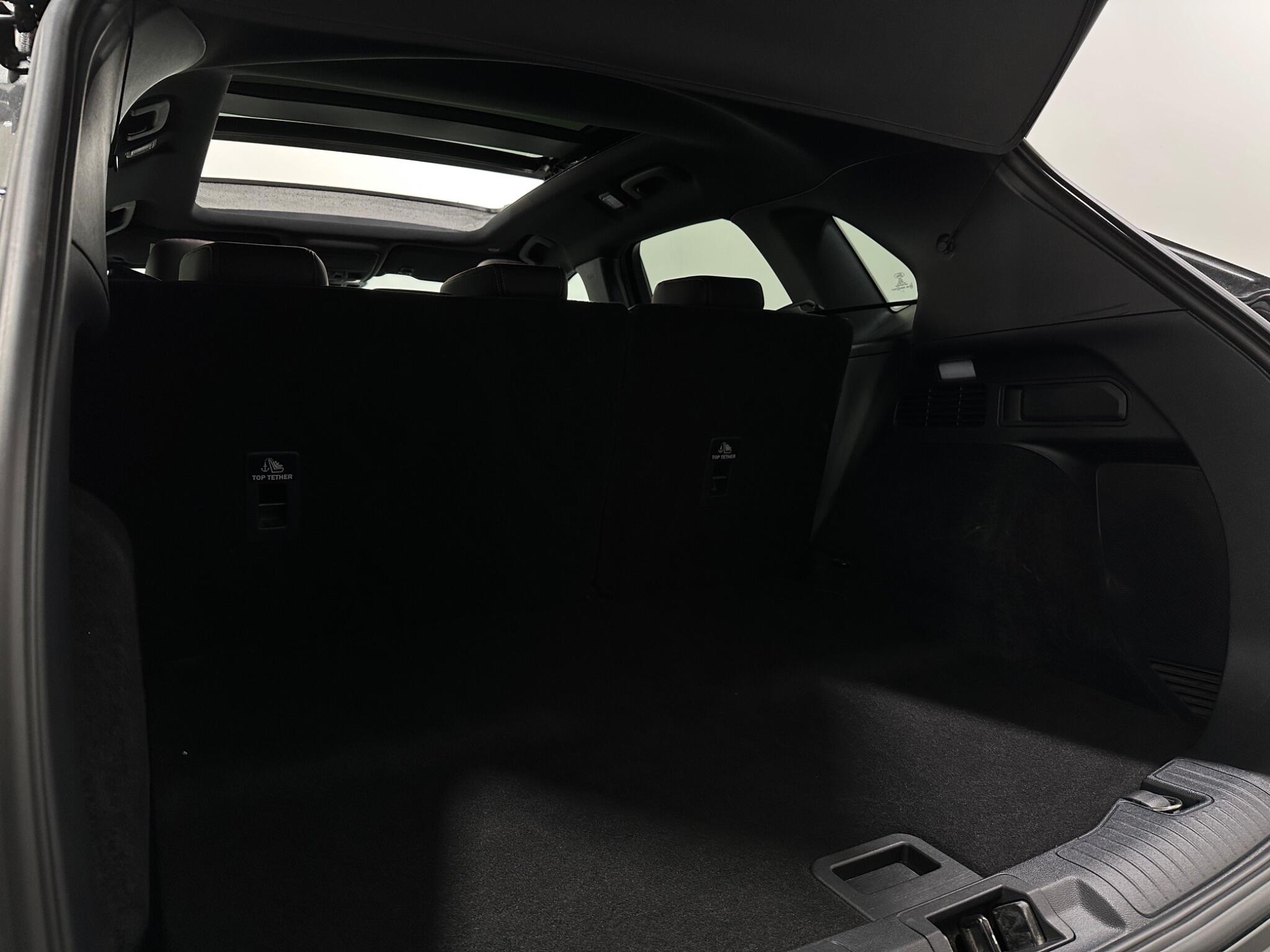 Ford Kuga view 45