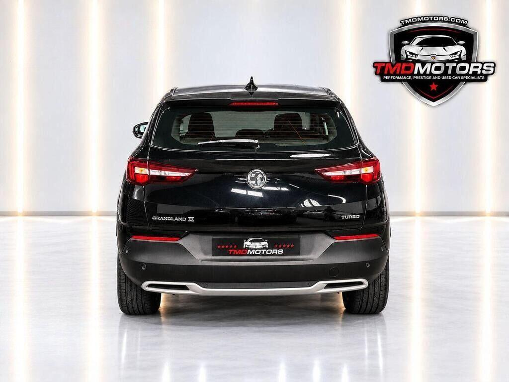 Vauxhall Grandland X view 3