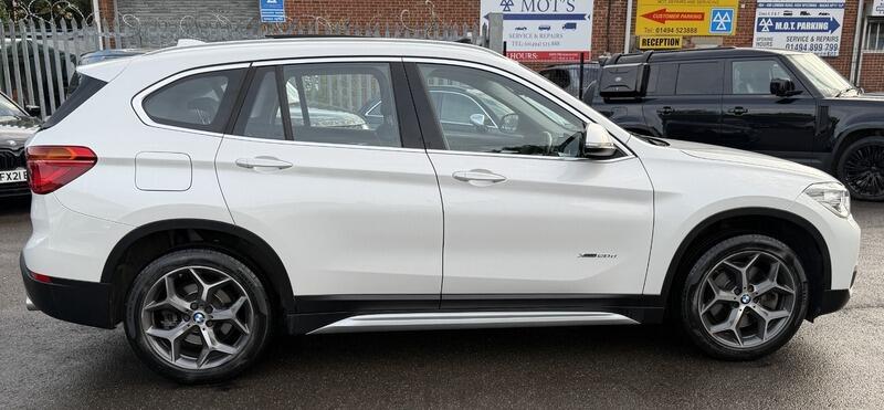 BMW X1 view 8