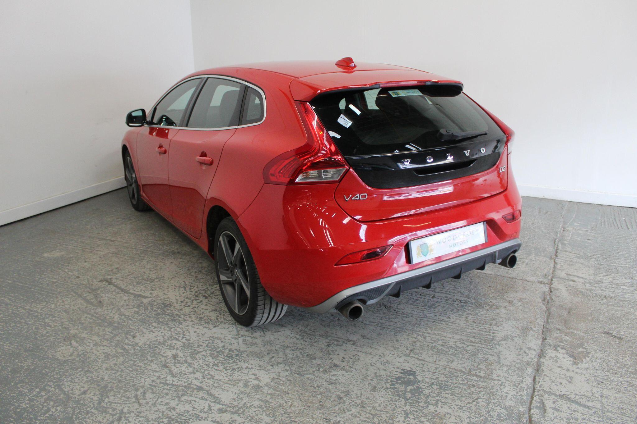 Volvo V40 view 7