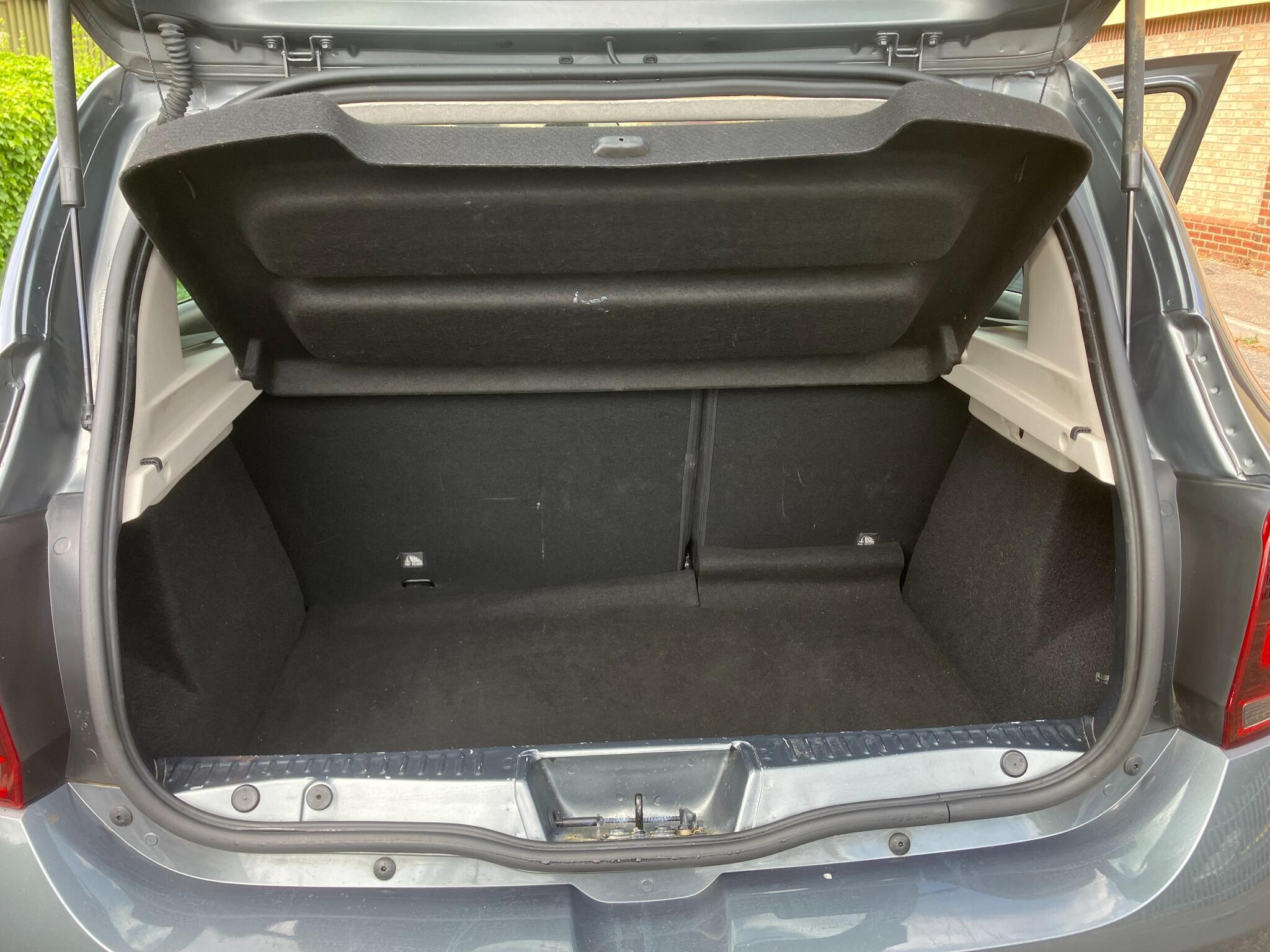 Dacia Sandero Stepway view 11