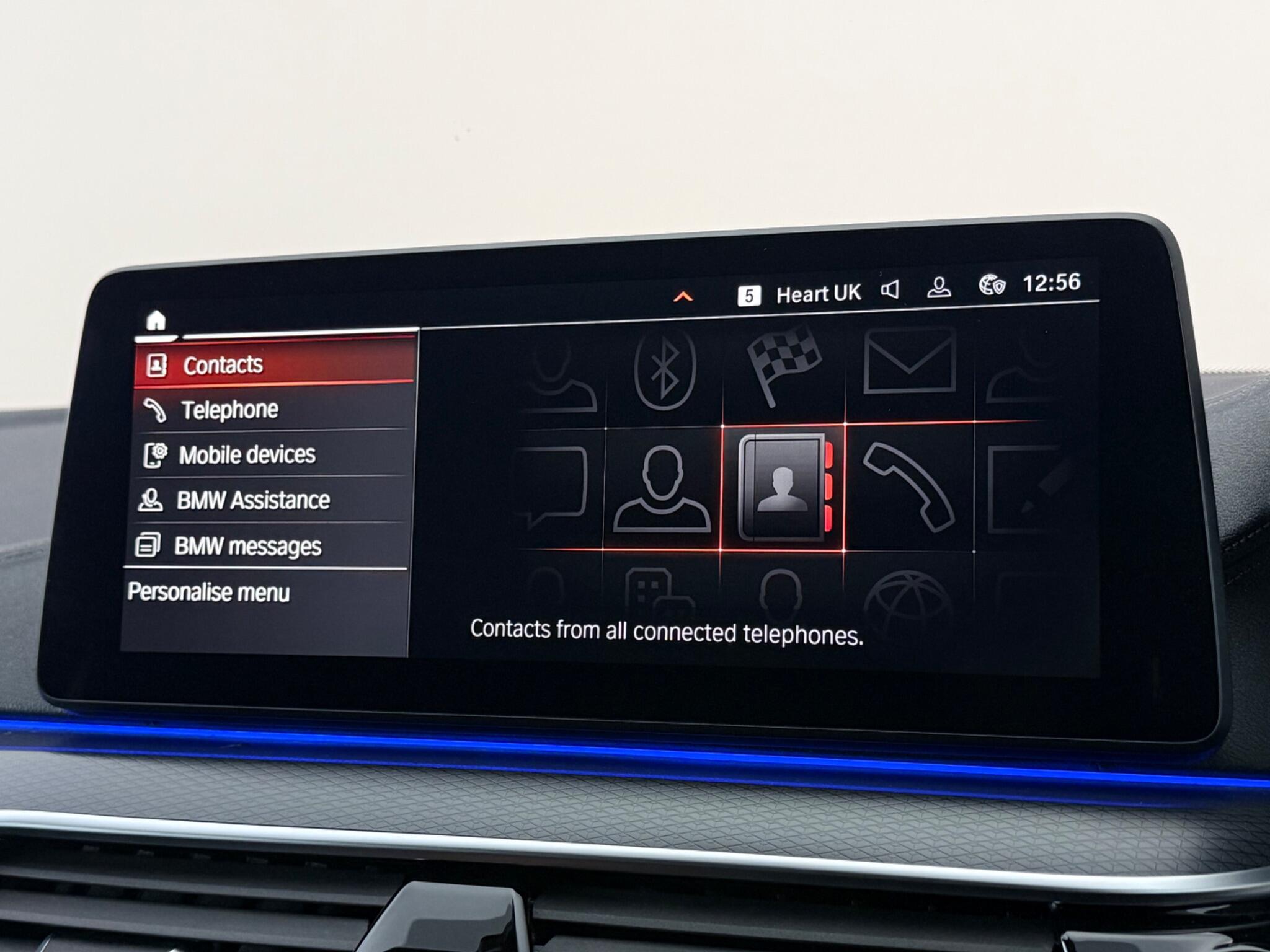 BMW 5 Series view 25