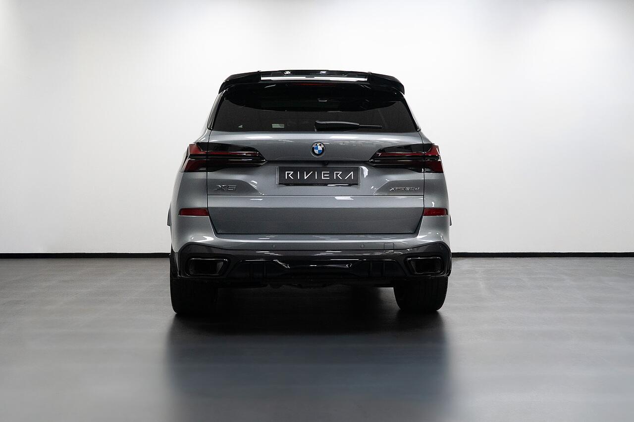 BMW X5 view 40