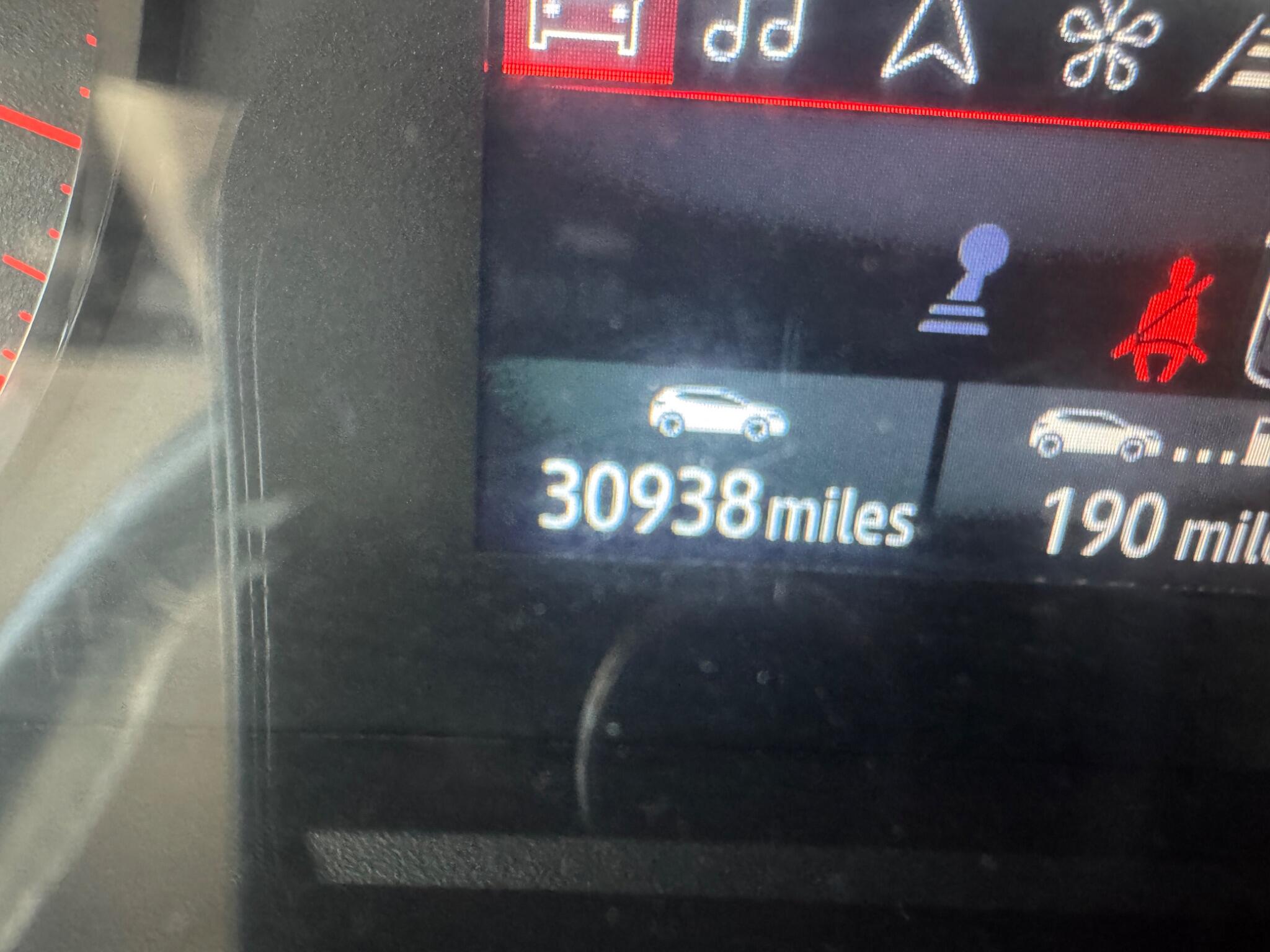 Renault Clio view 17