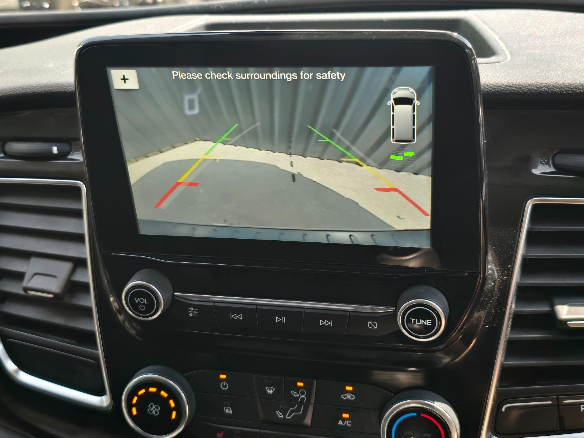 Ford Transit Custom view 22