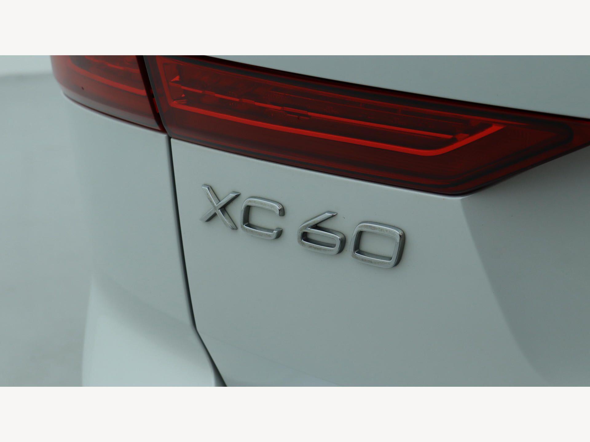 Volvo XC60 view 33