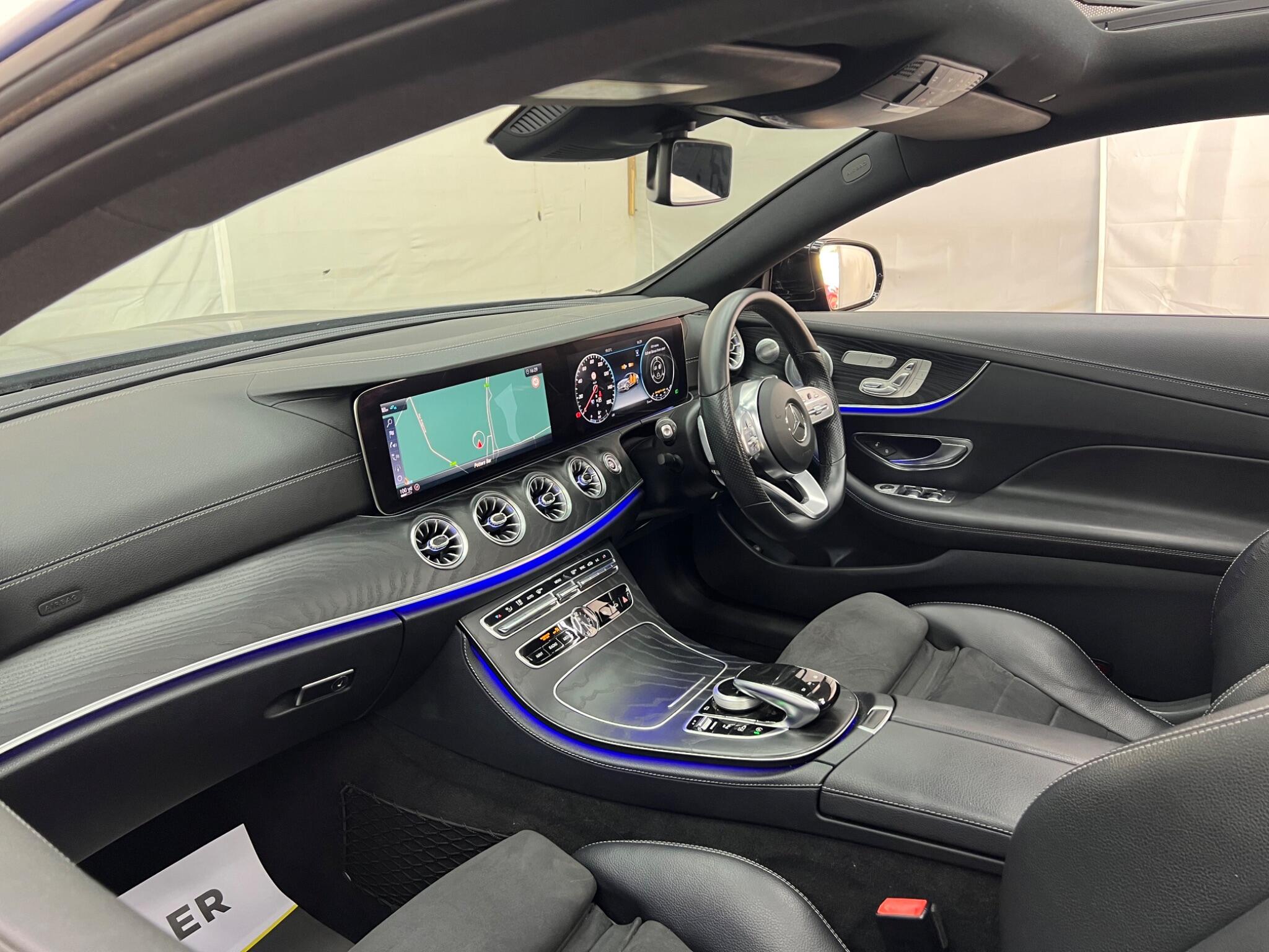Mercedes-Benz E-Class view 13