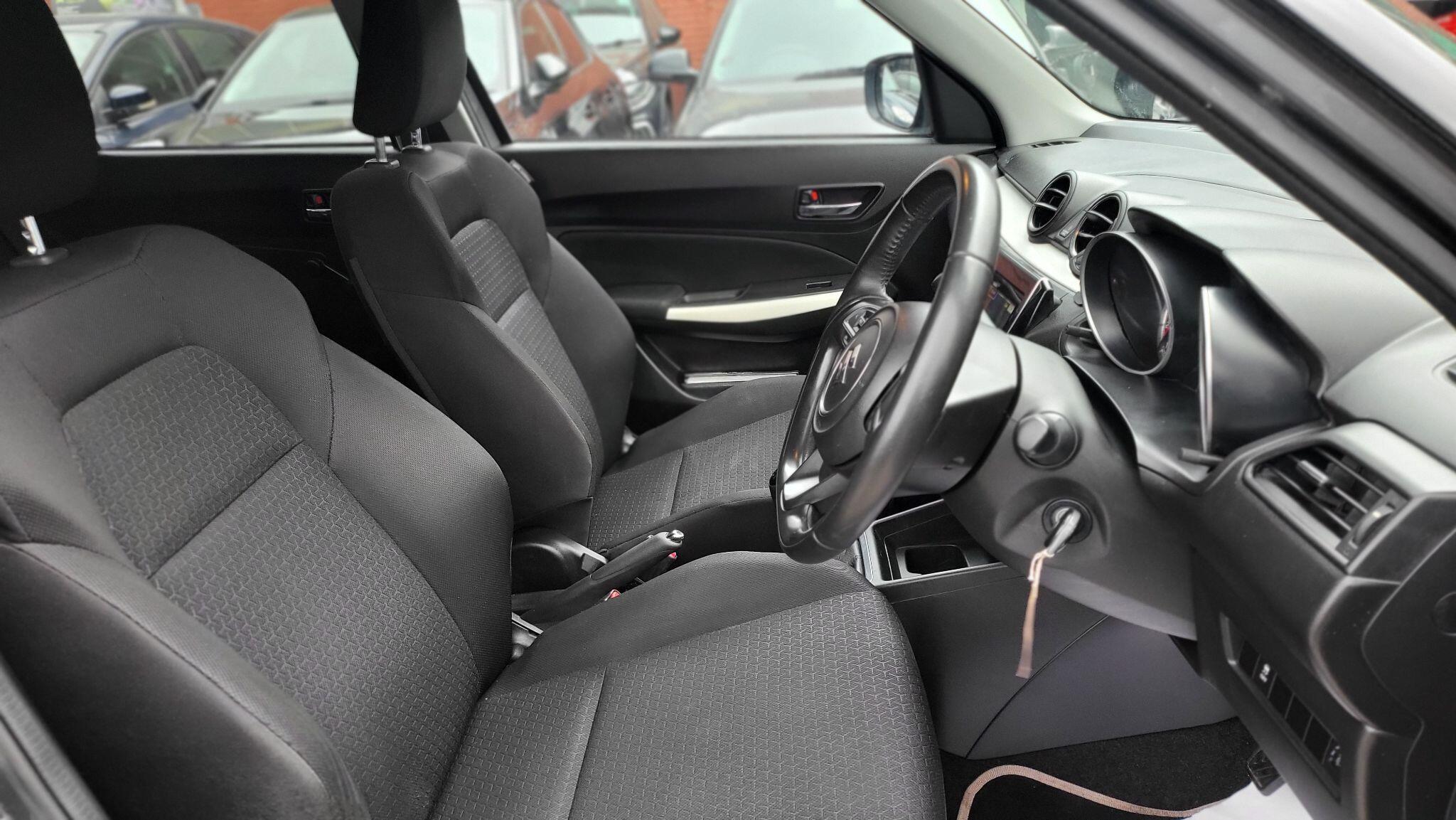 Suzuki Swift view 16
