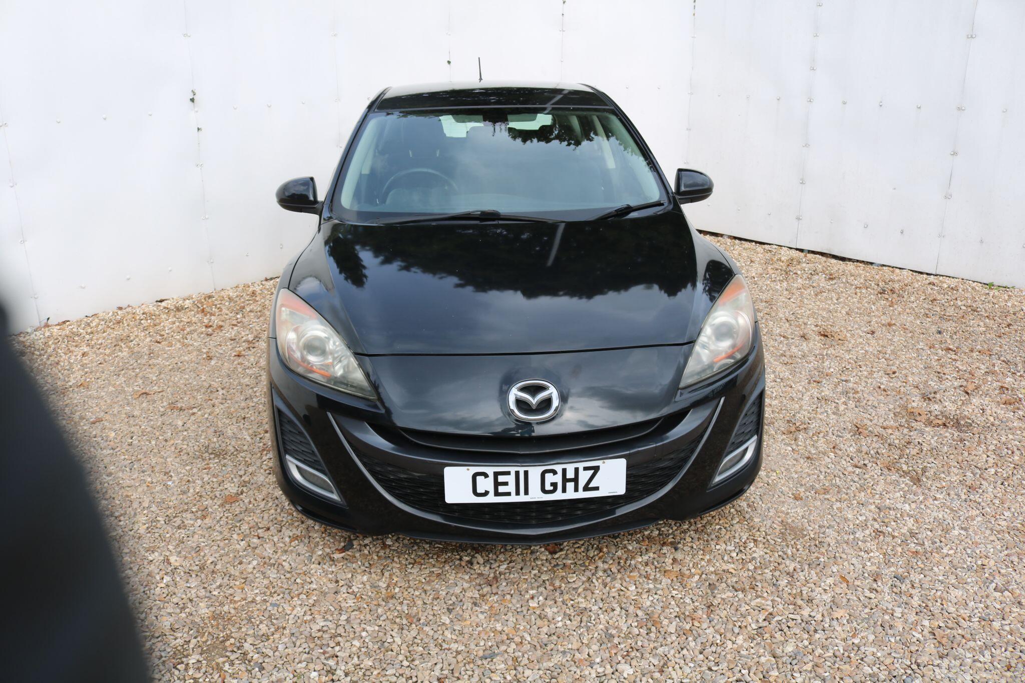 Mazda Mazda3 view 10