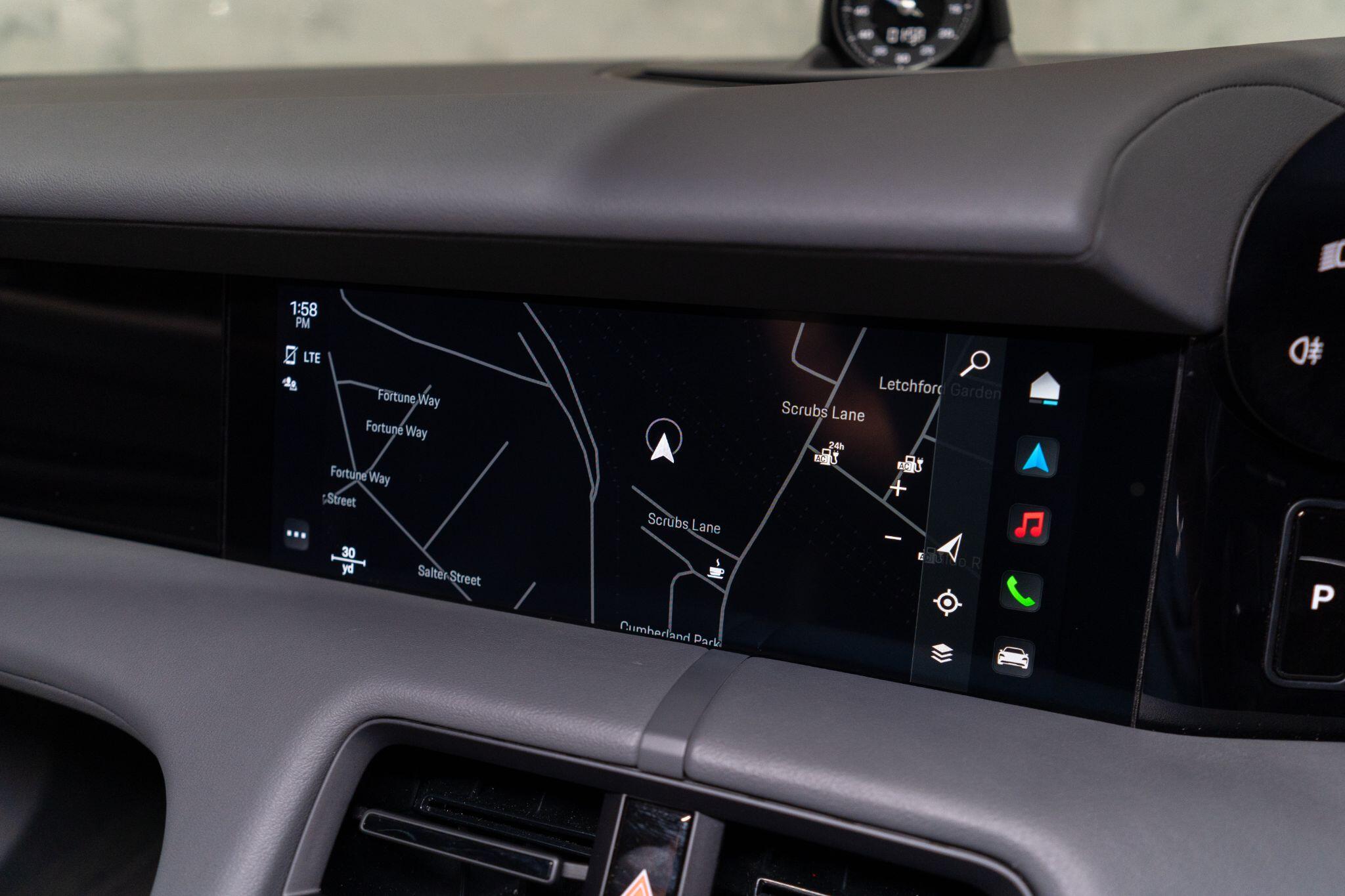 Porsche Taycan view 24