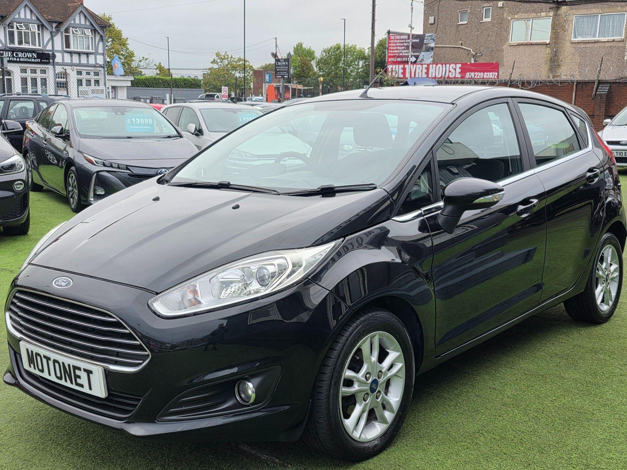 Ford Fiesta view 9