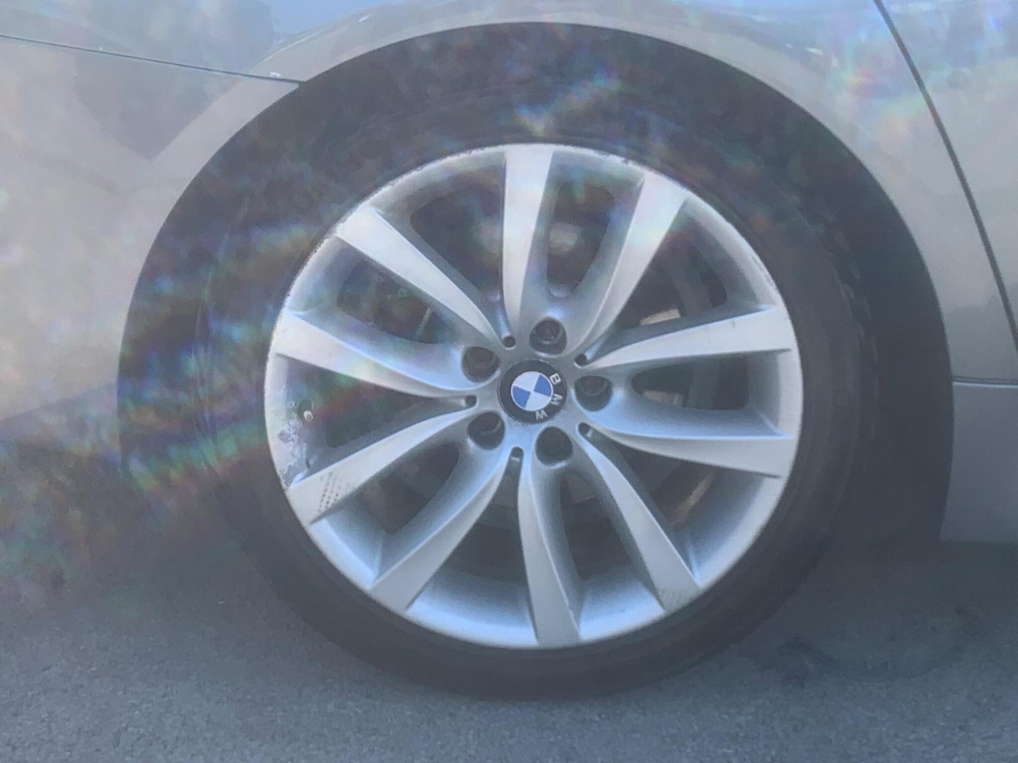 BMW 5 Series view 12