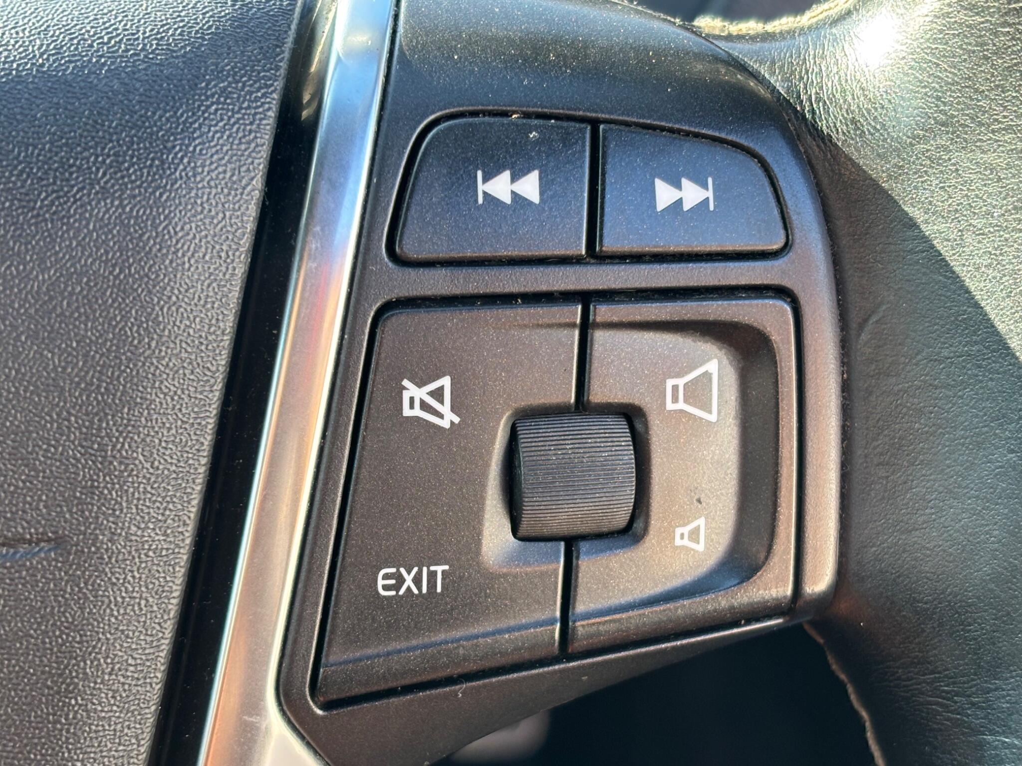 Volvo V40 view 30