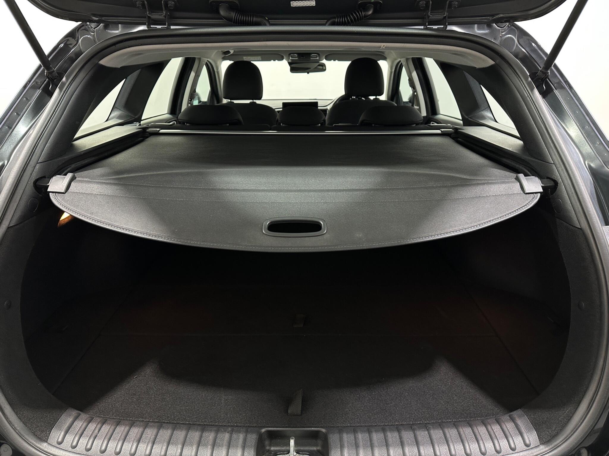 Kia Ceed view 46