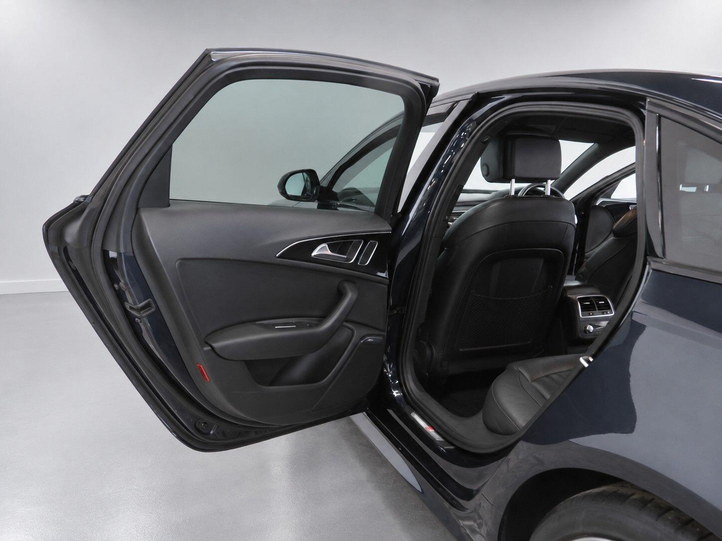 Audi A6 view 29