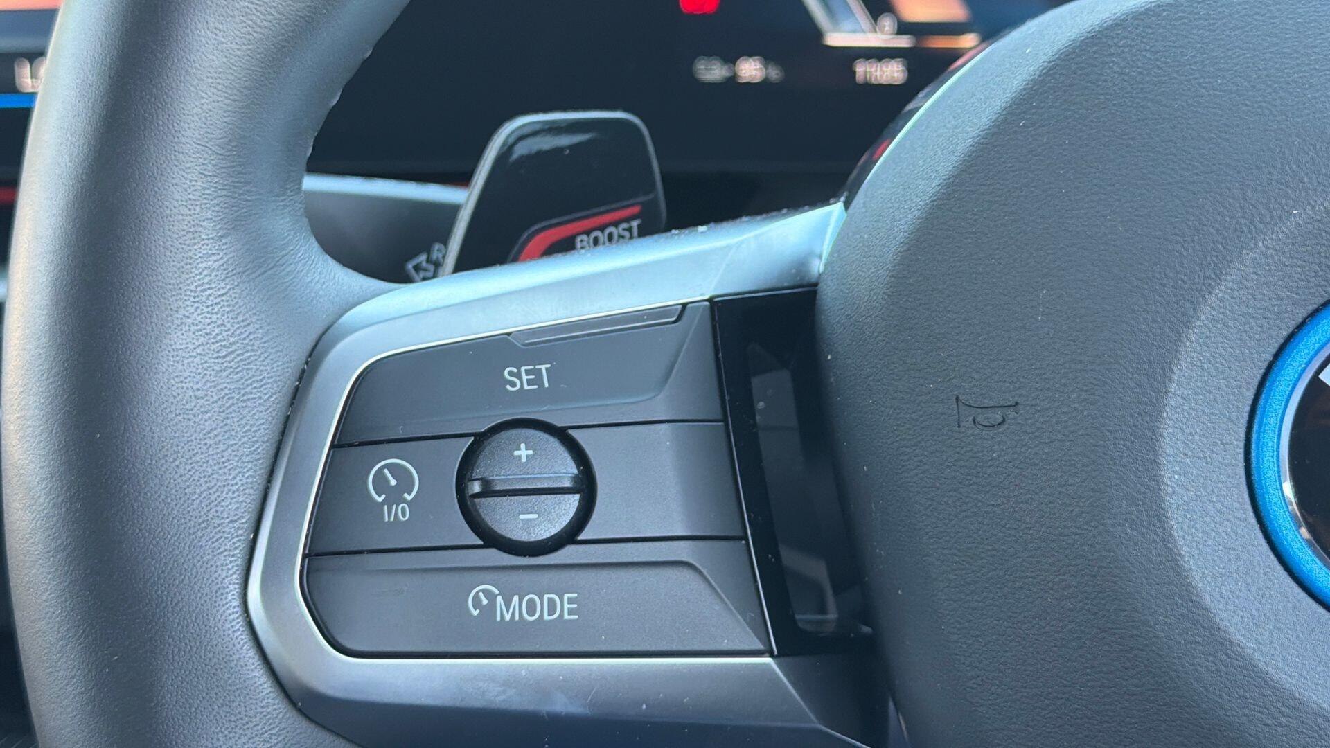 BMW Ix1 view 17
