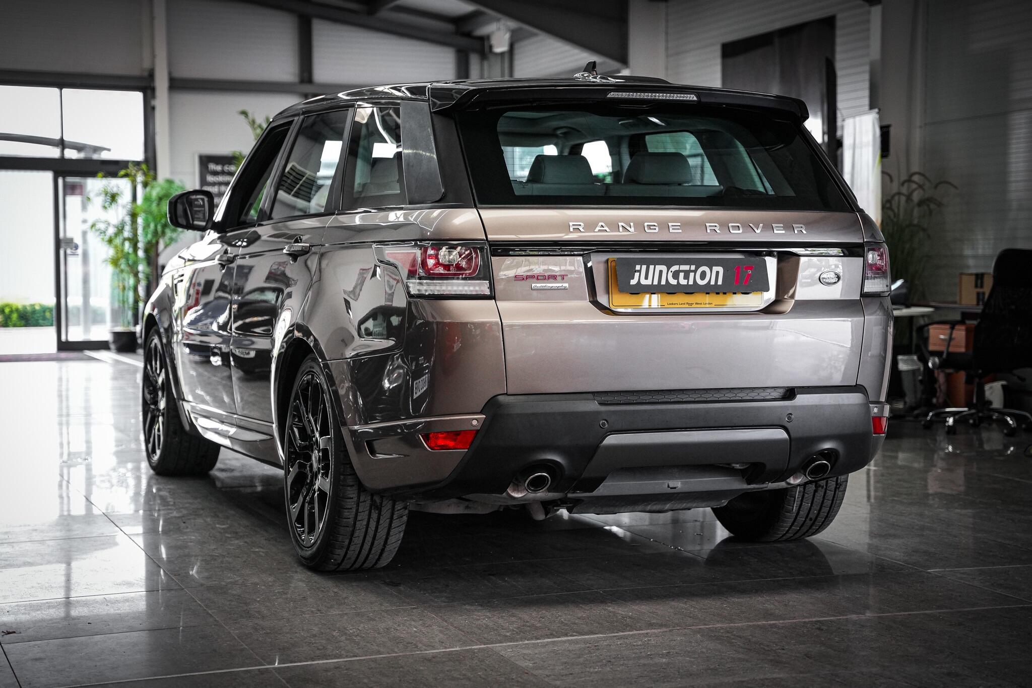 Land Rover Range Rover Sport view 14