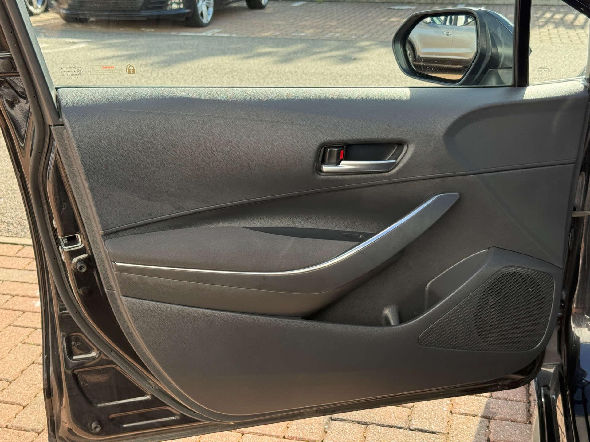 Toyota Corolla view 40