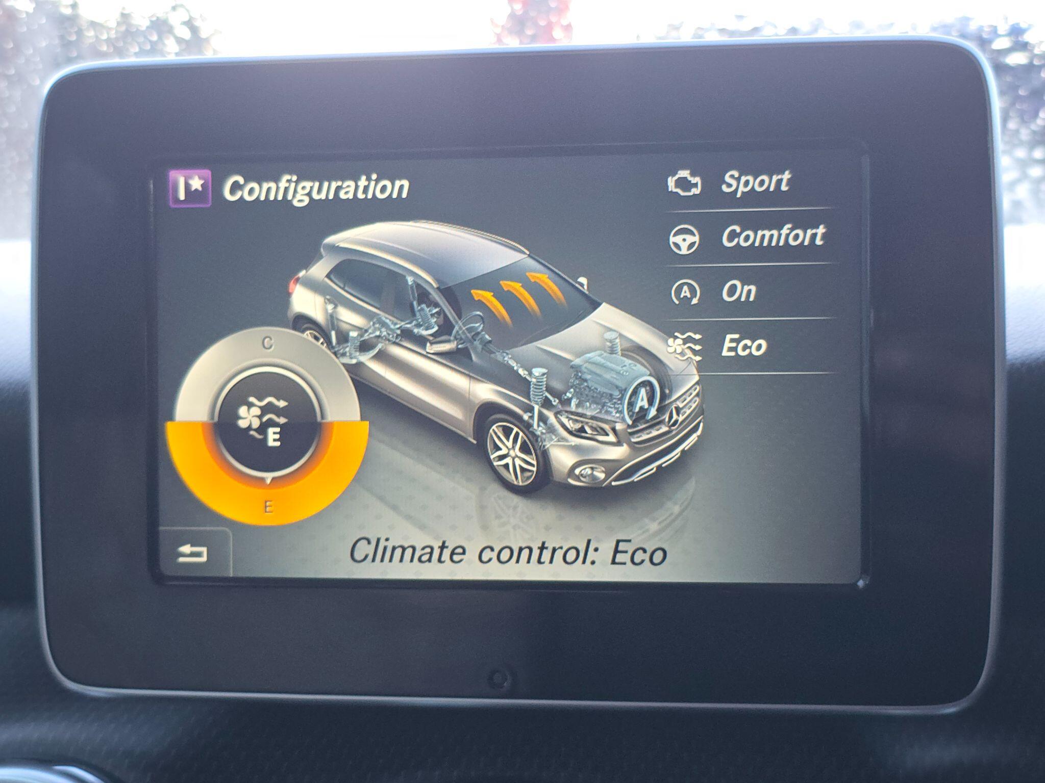 2018 Mercedes-Benz GLA 1.6 GLA200 SE (Executive) Euro 6 (s/s) 5dr • 28,270 miles image 48