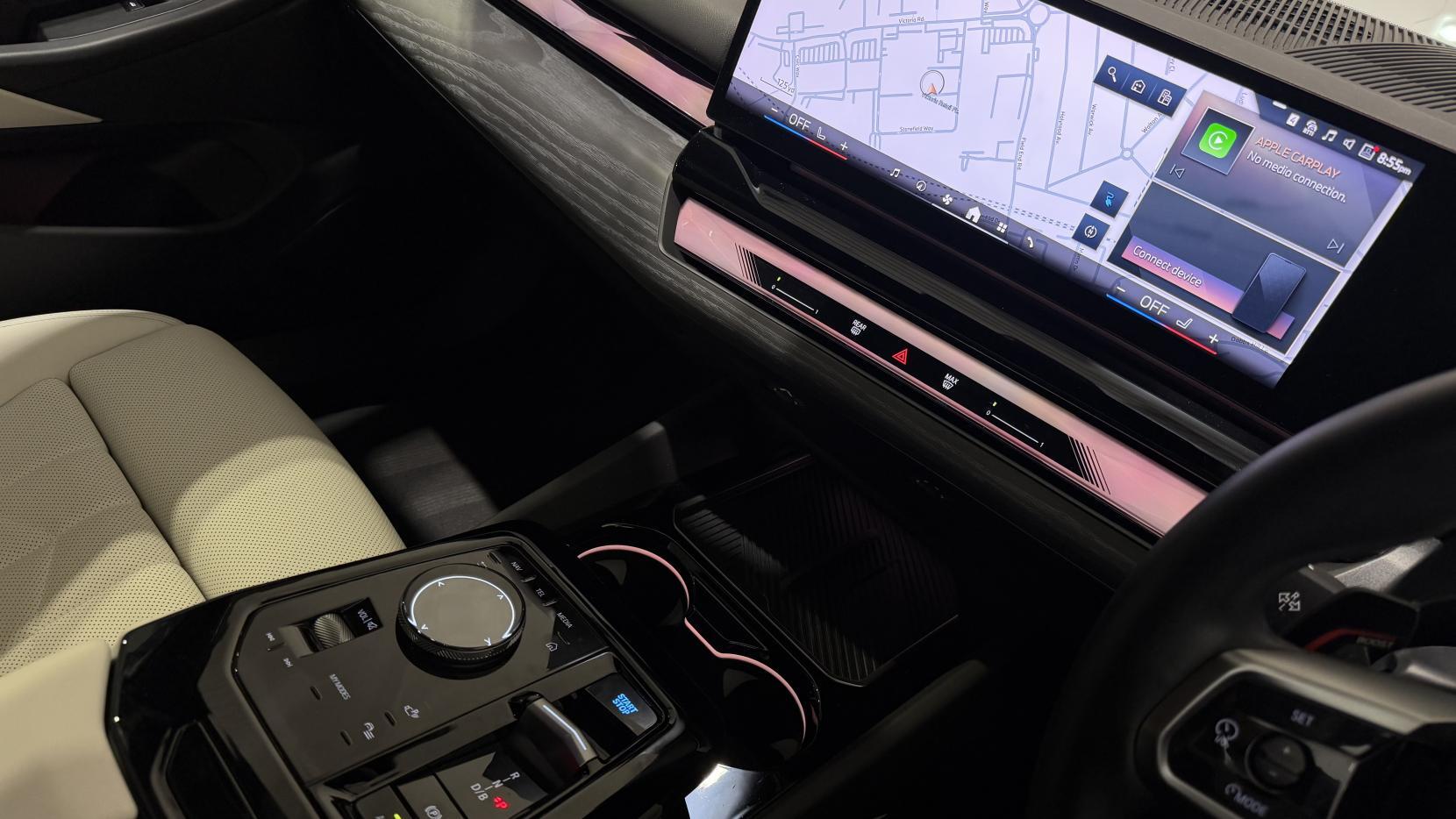 BMW I5 view 26