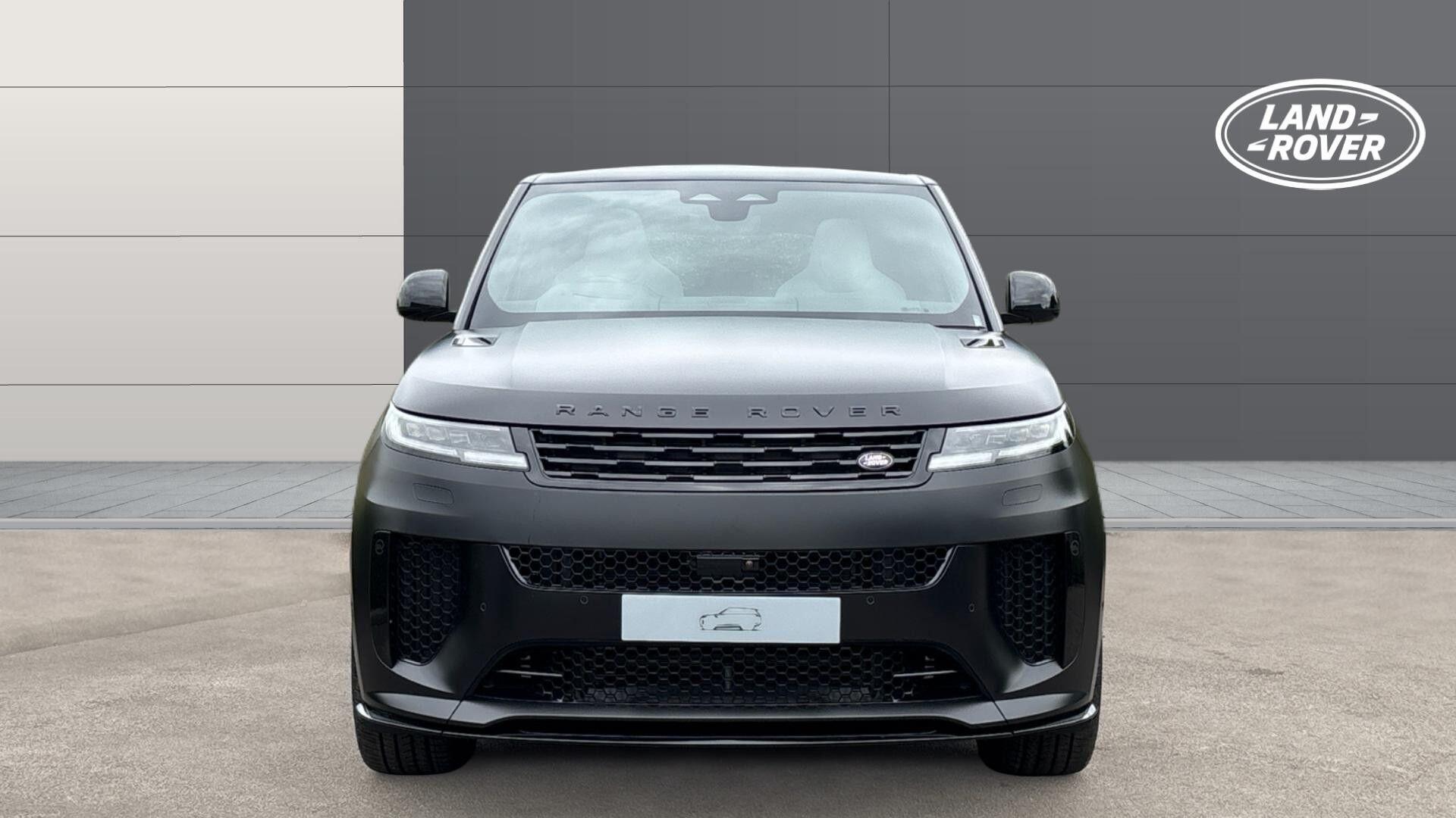 Land Rover Range Rover Sport view 2