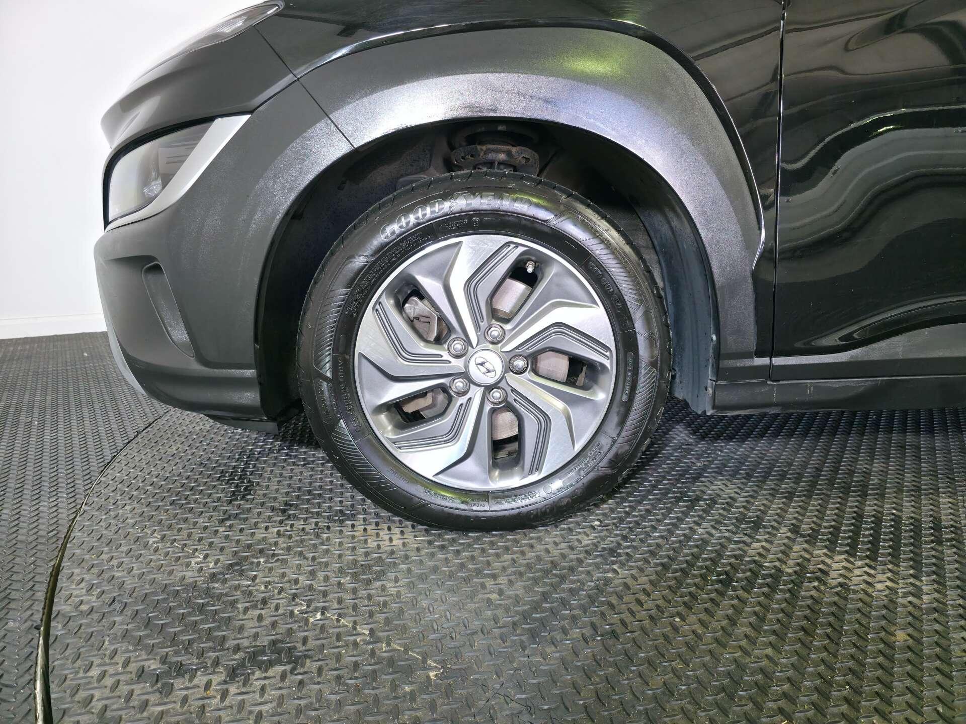 Hyundai Kona view 57