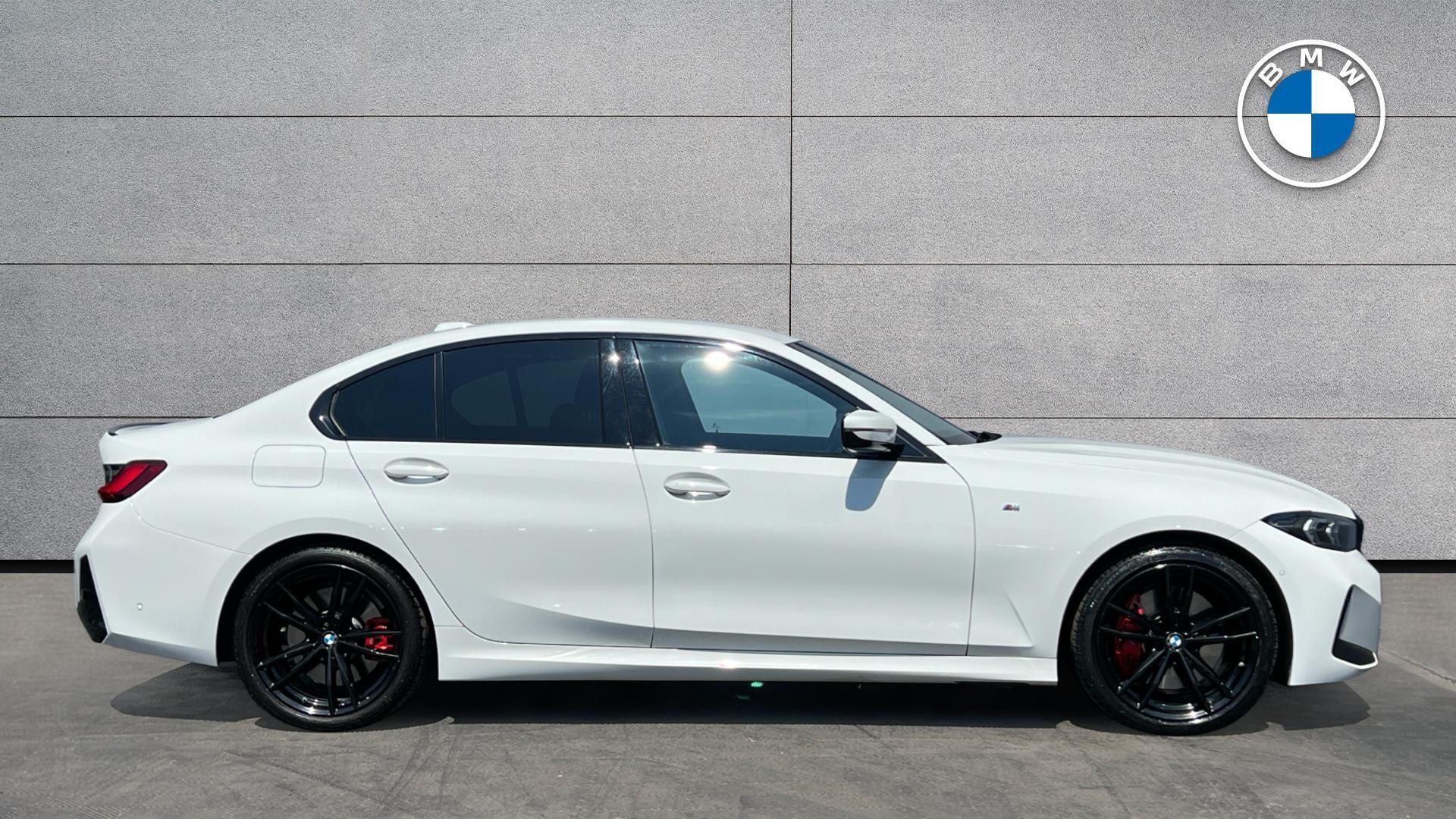 BMW 3 Series view 3