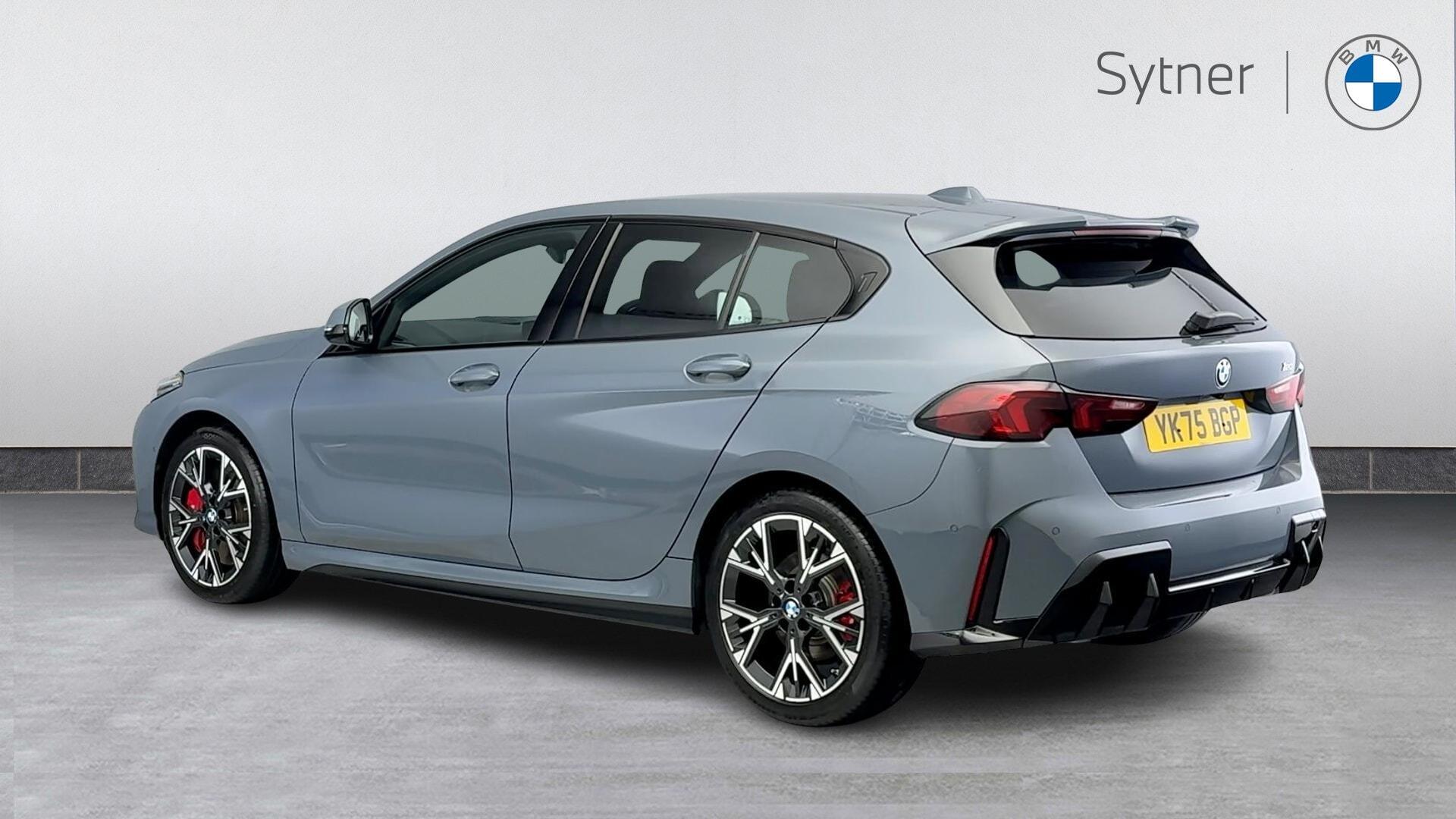BMW 1 Series view 2