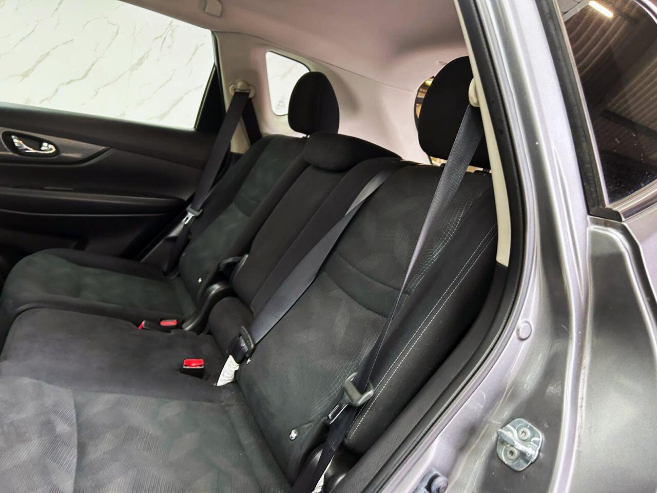 Nissan X-Trail view 22
