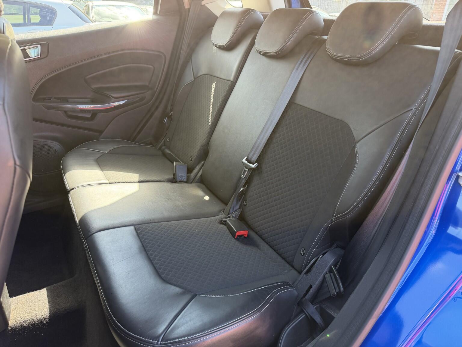 Ford Ecosport view 17