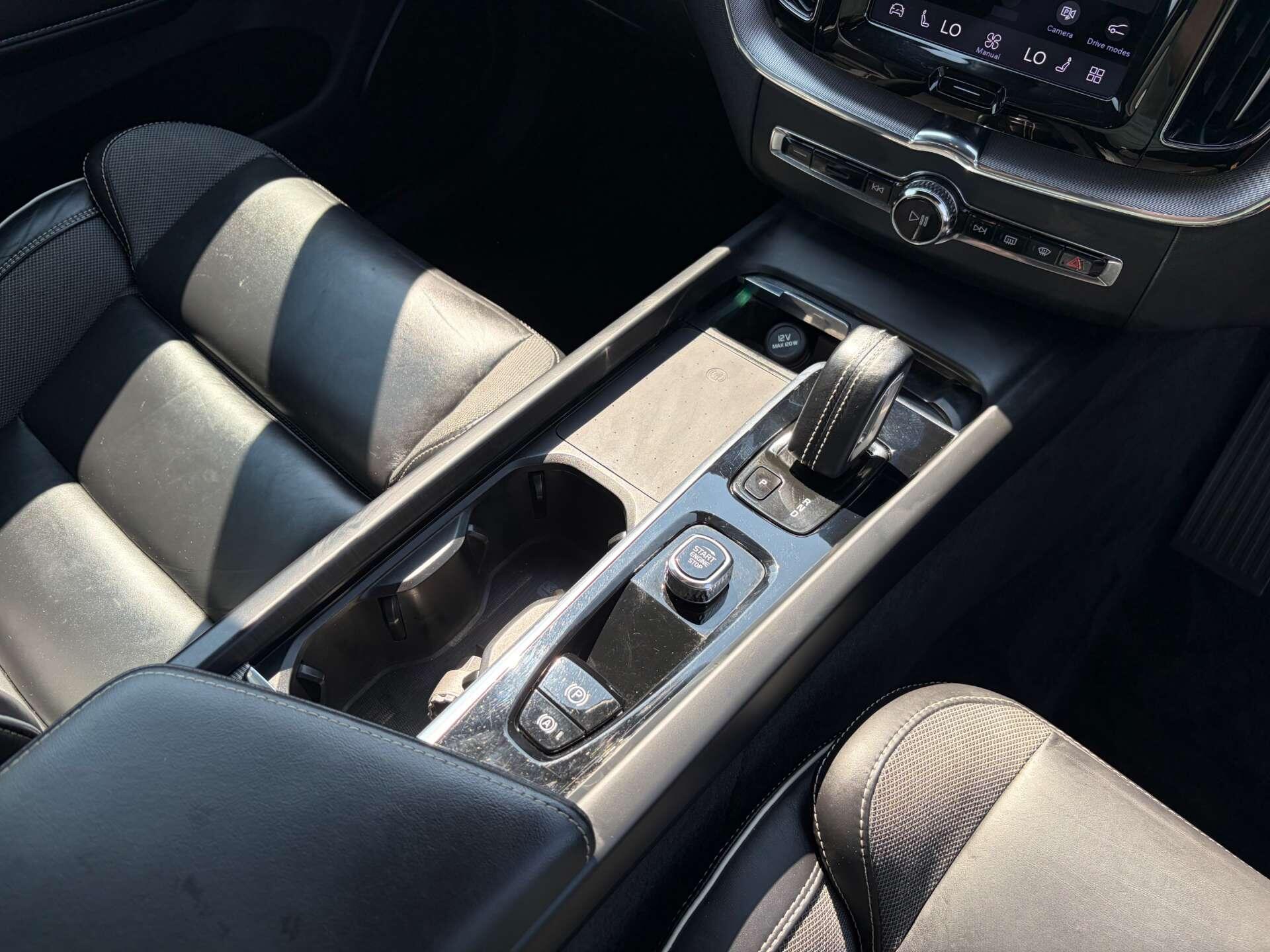 Volvo XC60 view 41