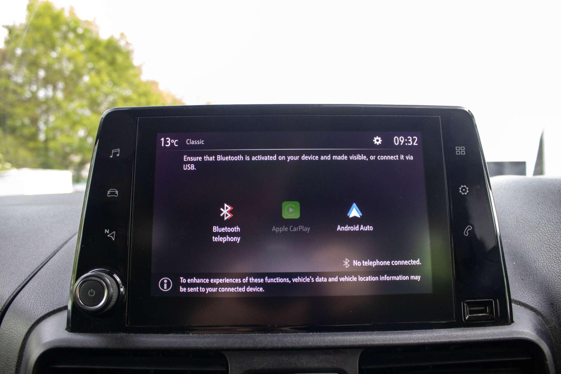Vauxhall Combo Life view 24