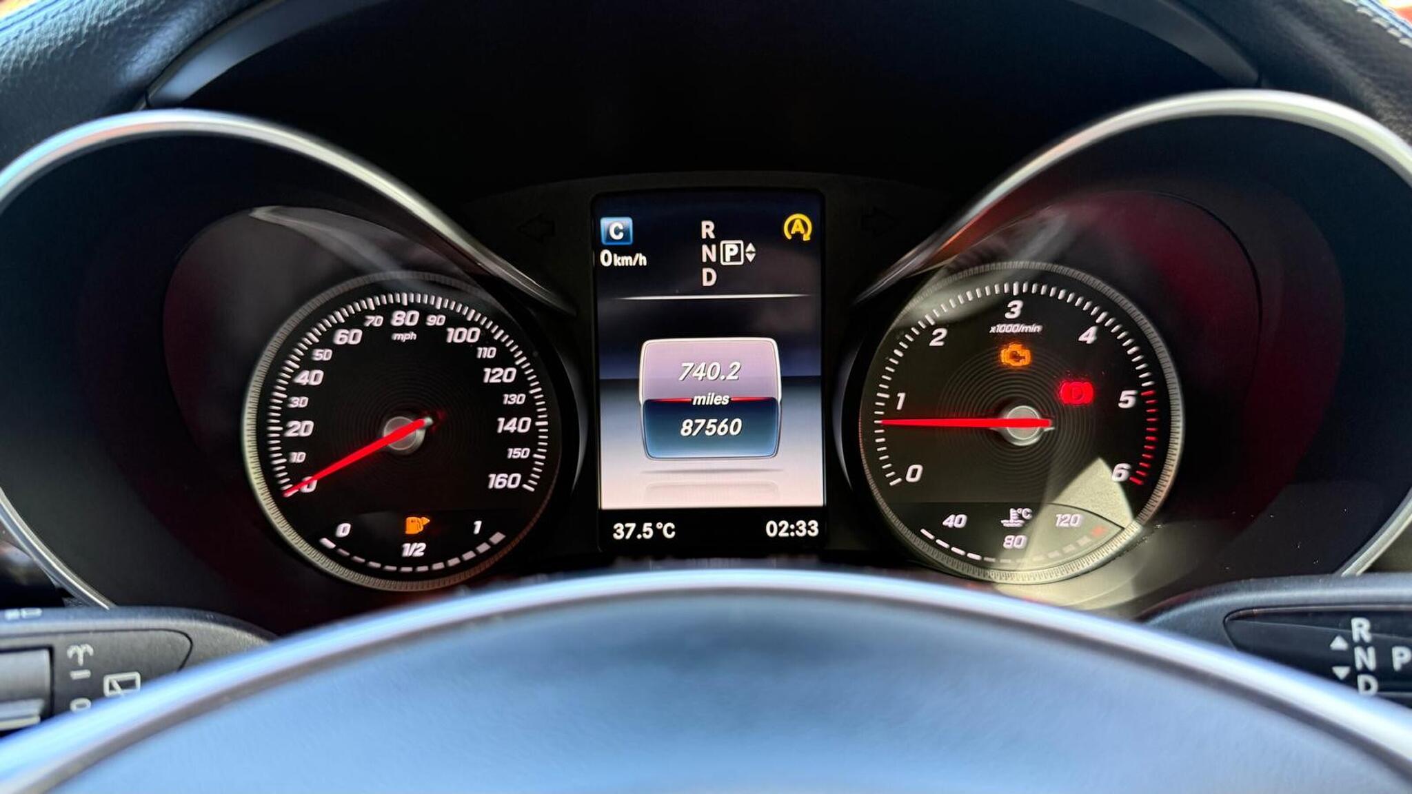 Mercedes-Benz C-Class view 18