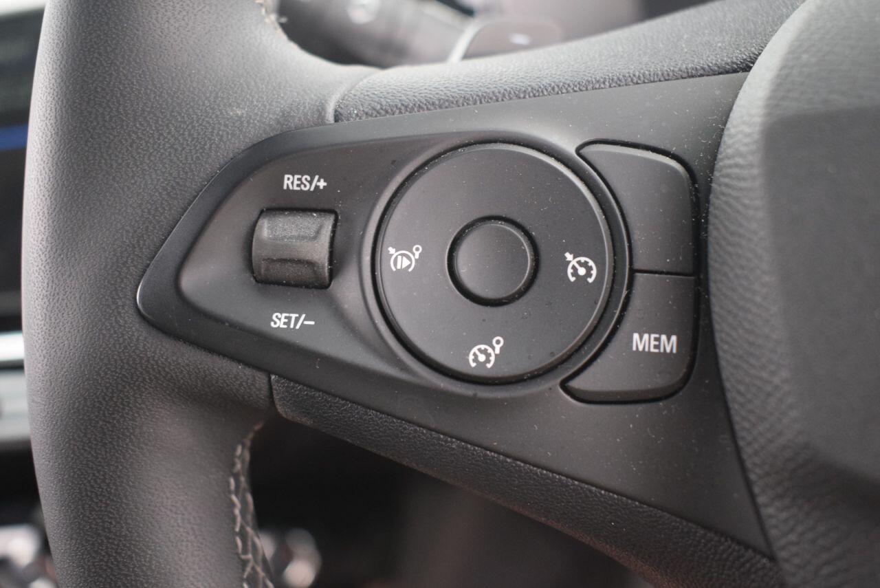 Vauxhall Corsa view 24