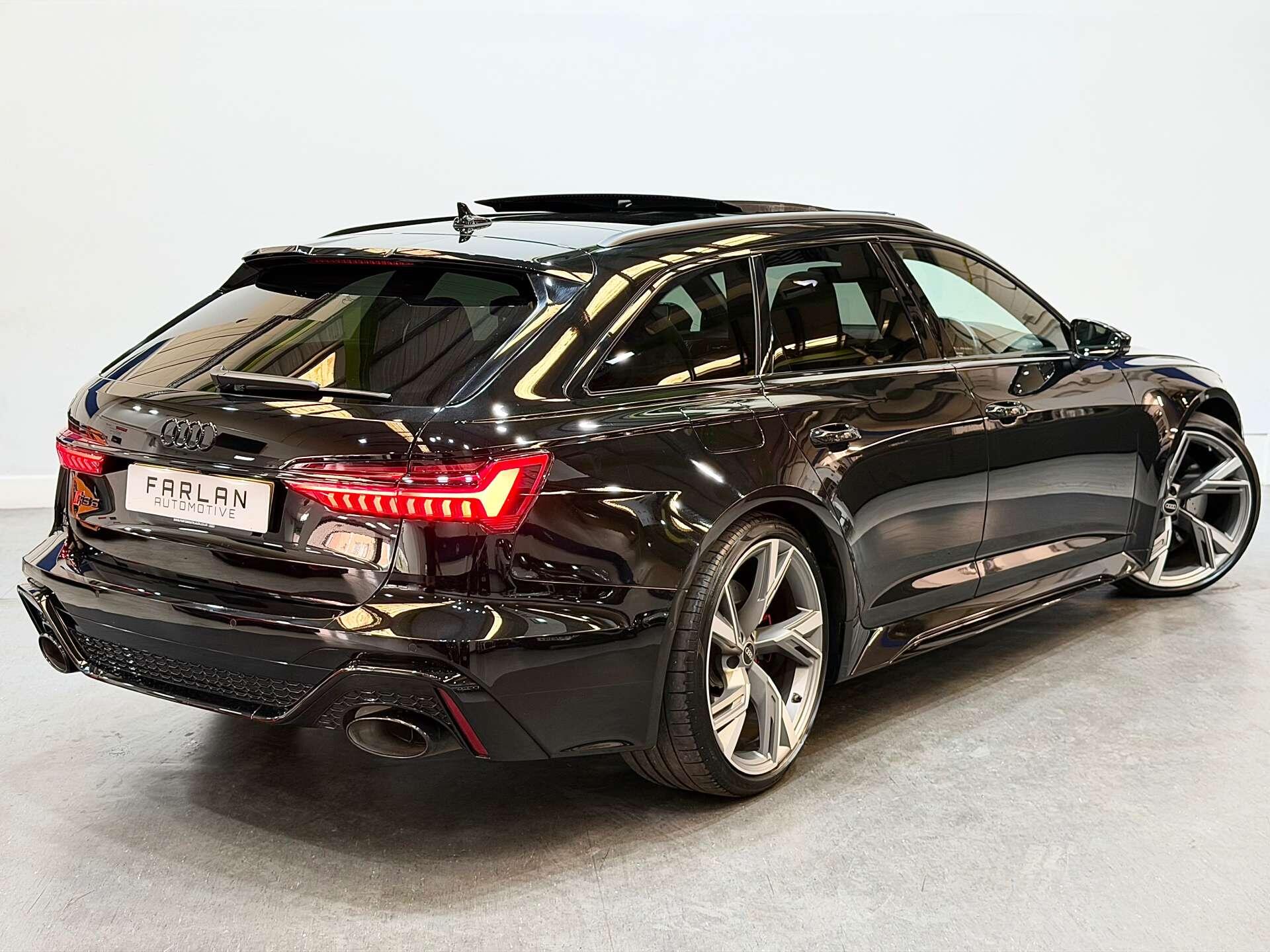 Audi RS6 view 19