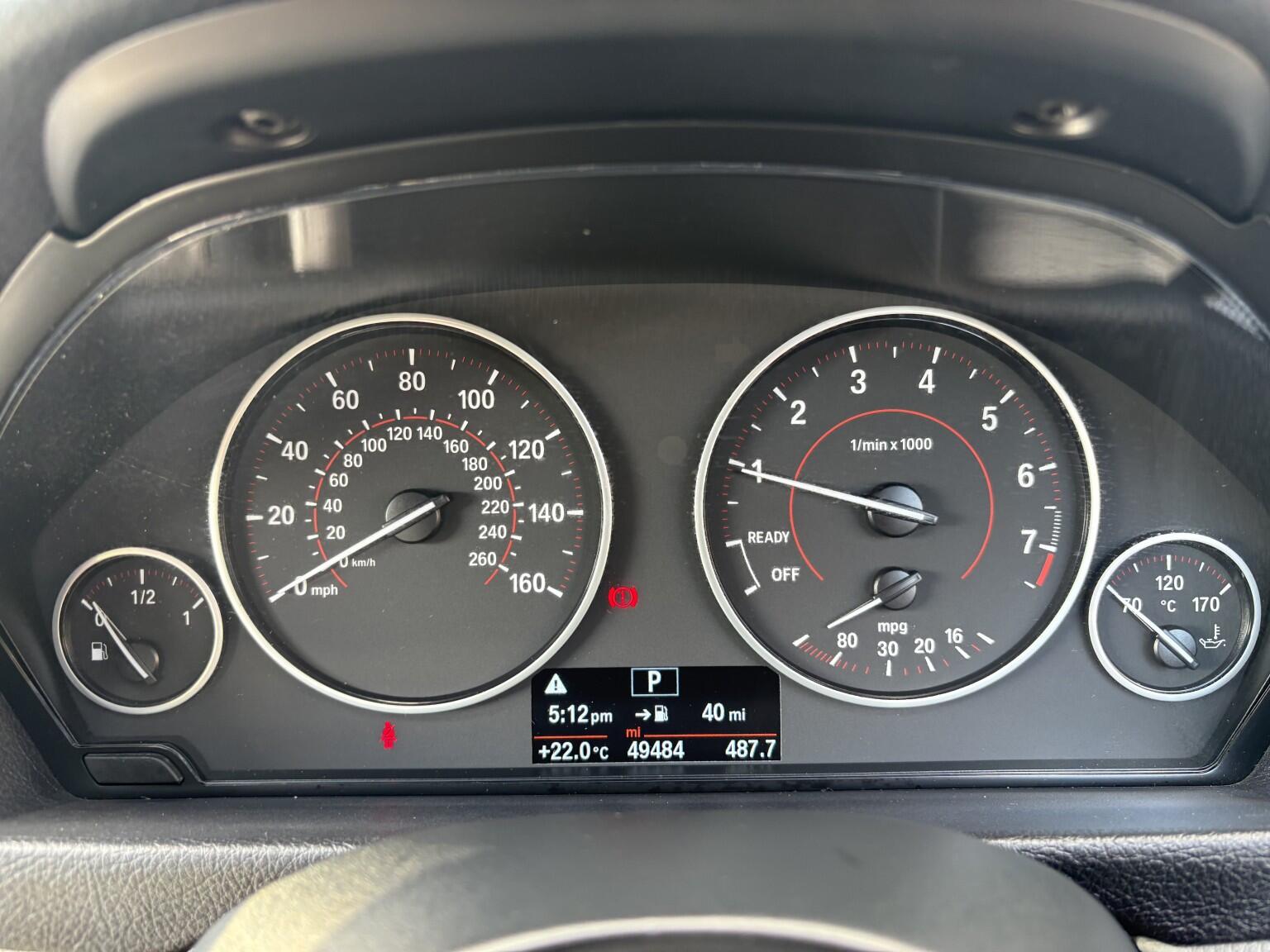BMW 3 Series view 23