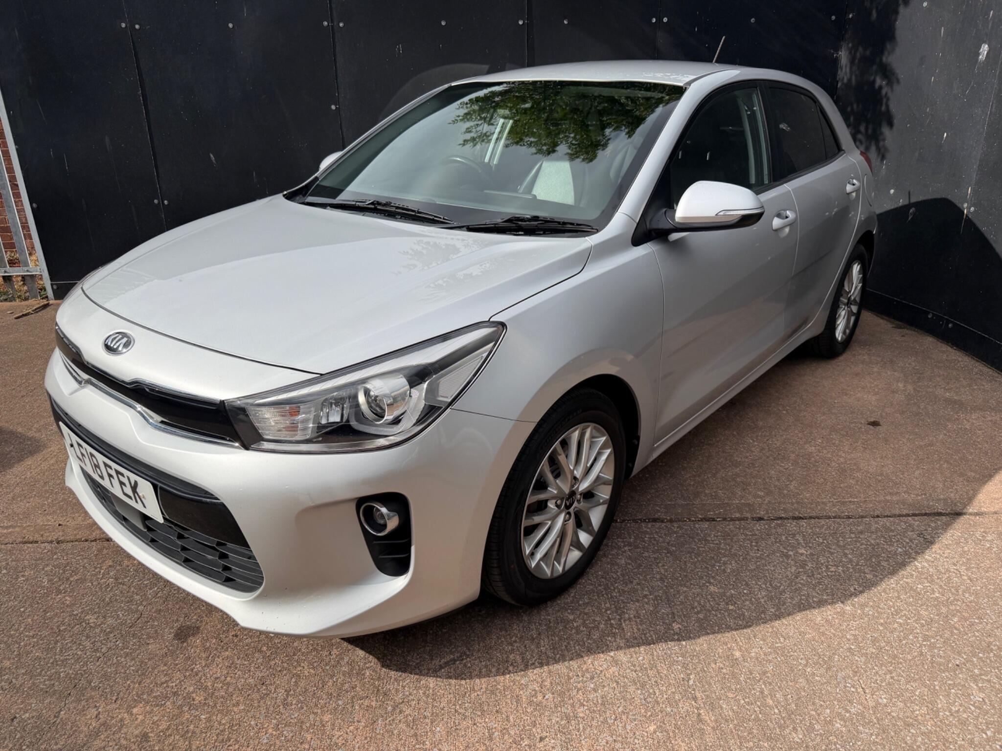 Kia Rio view 15