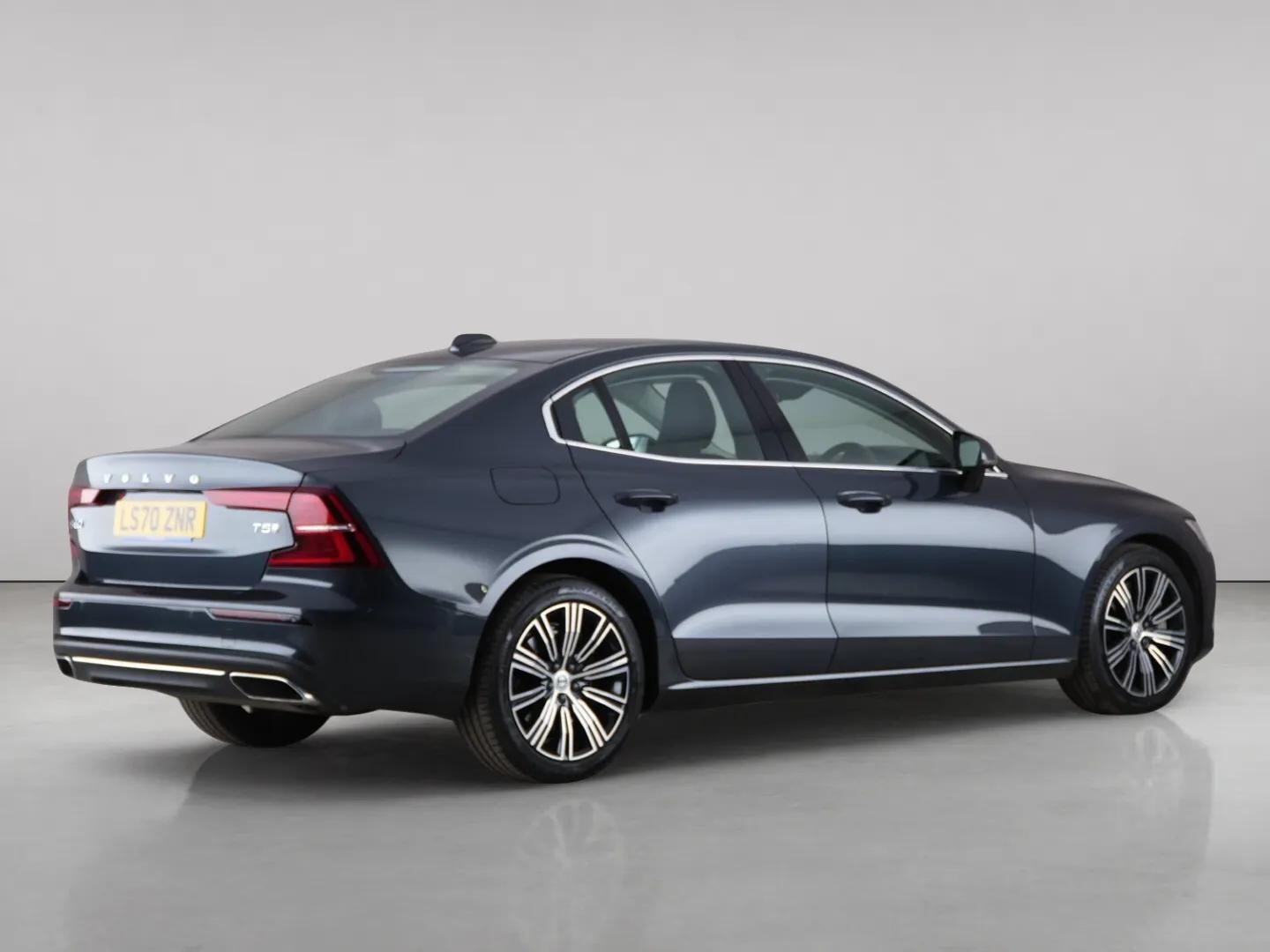 Volvo S60 view 6