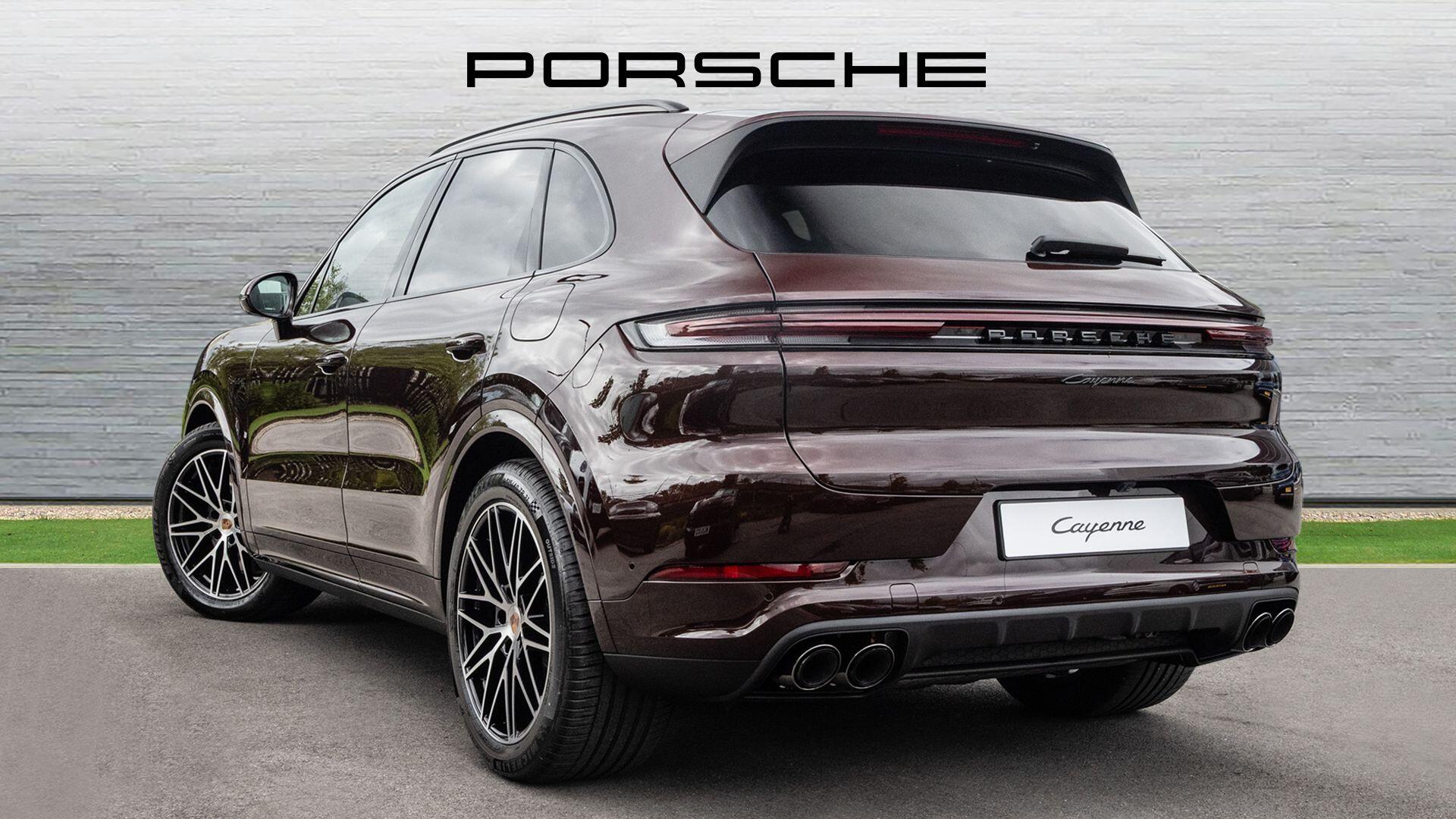 Porsche Cayenne view 4