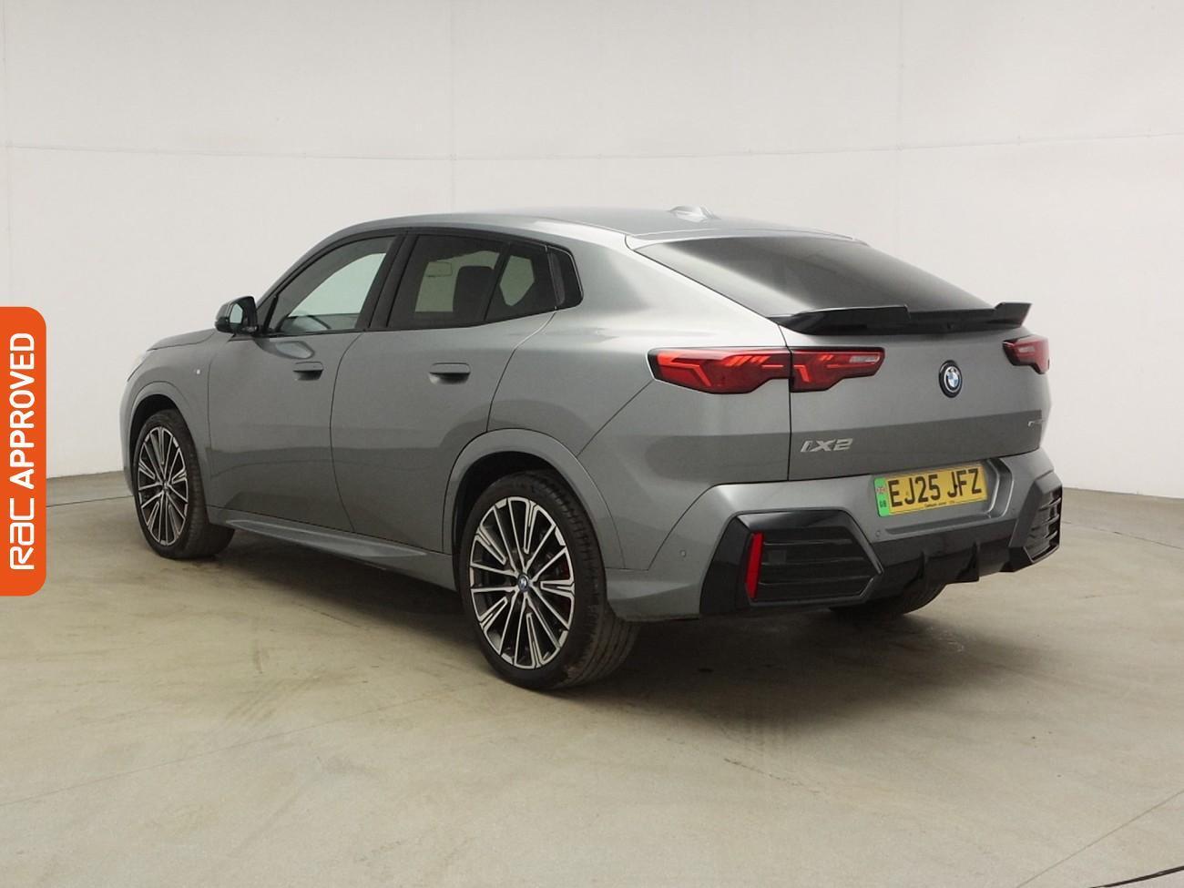 BMW Ix2 view 5