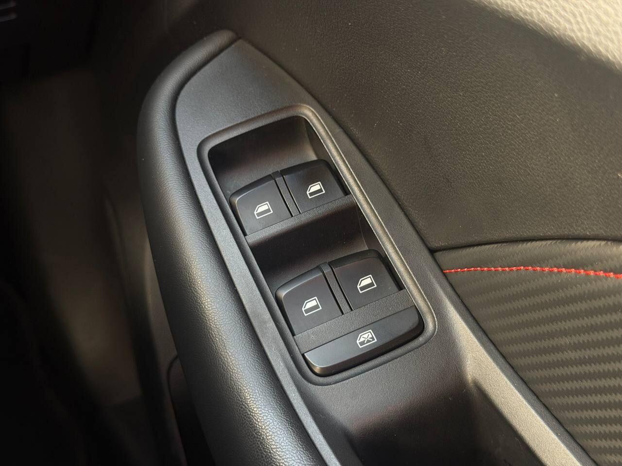MG ZS view 31