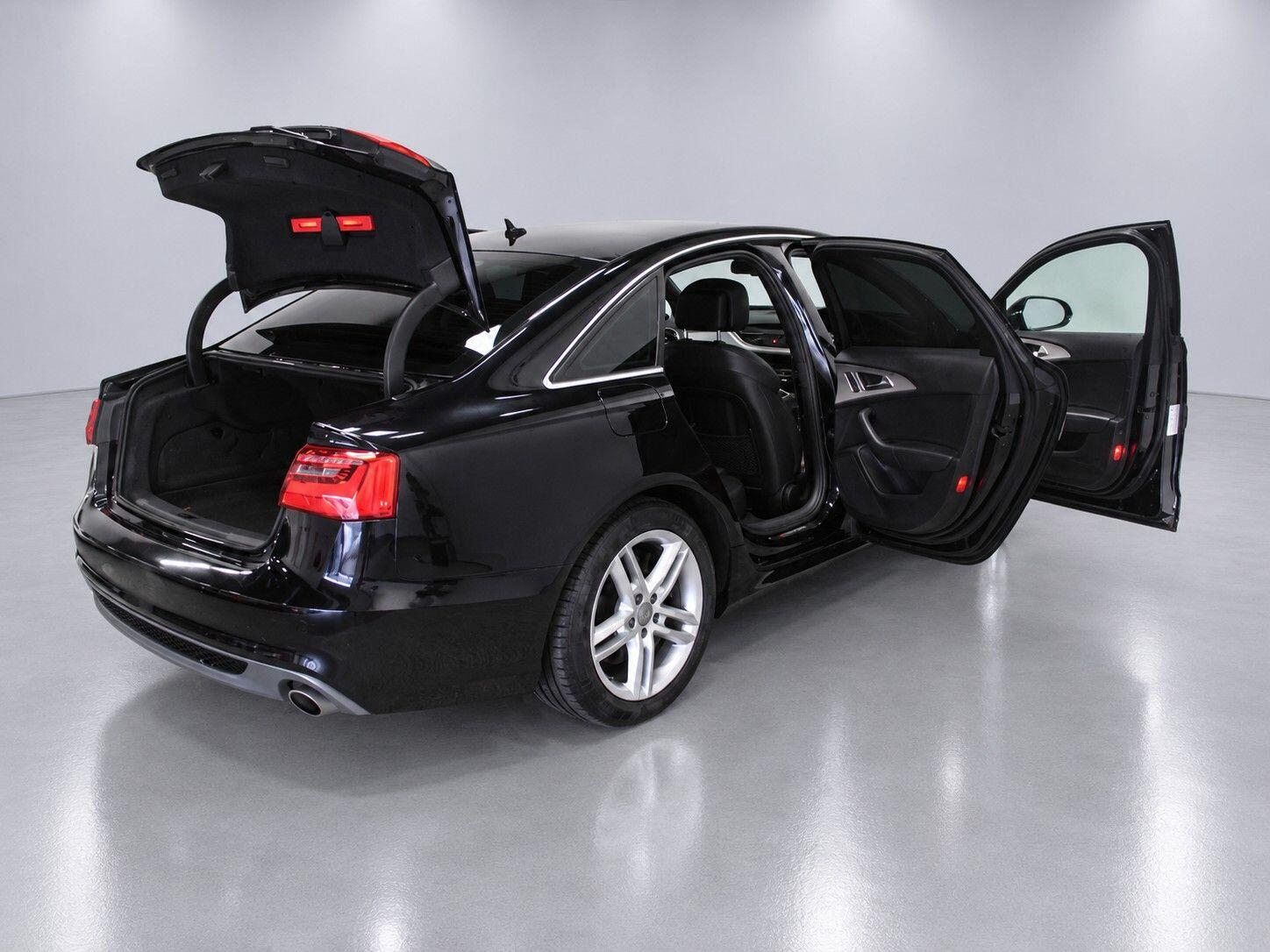 Audi A6 view 22