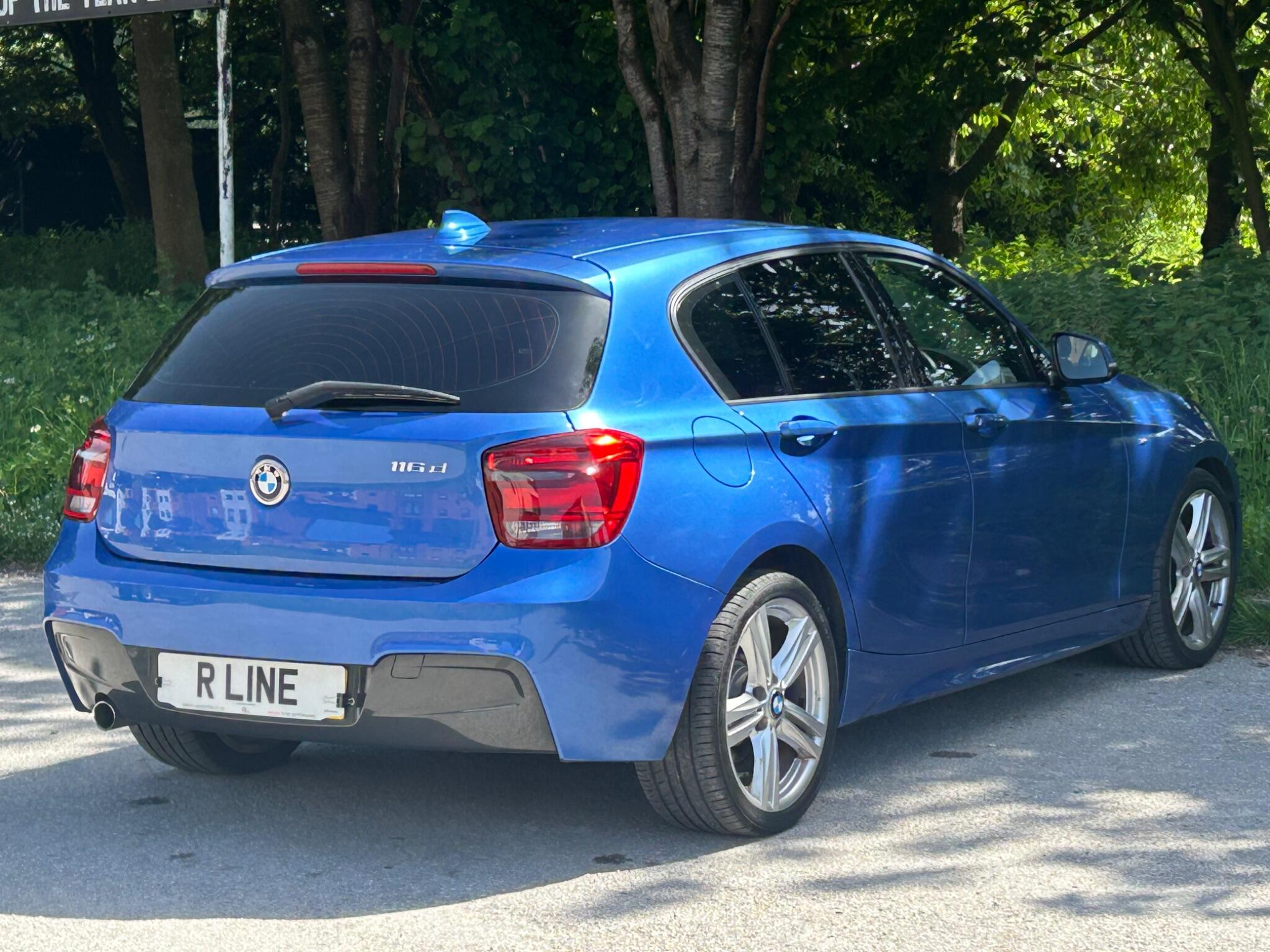 BMW 1 Series view 10