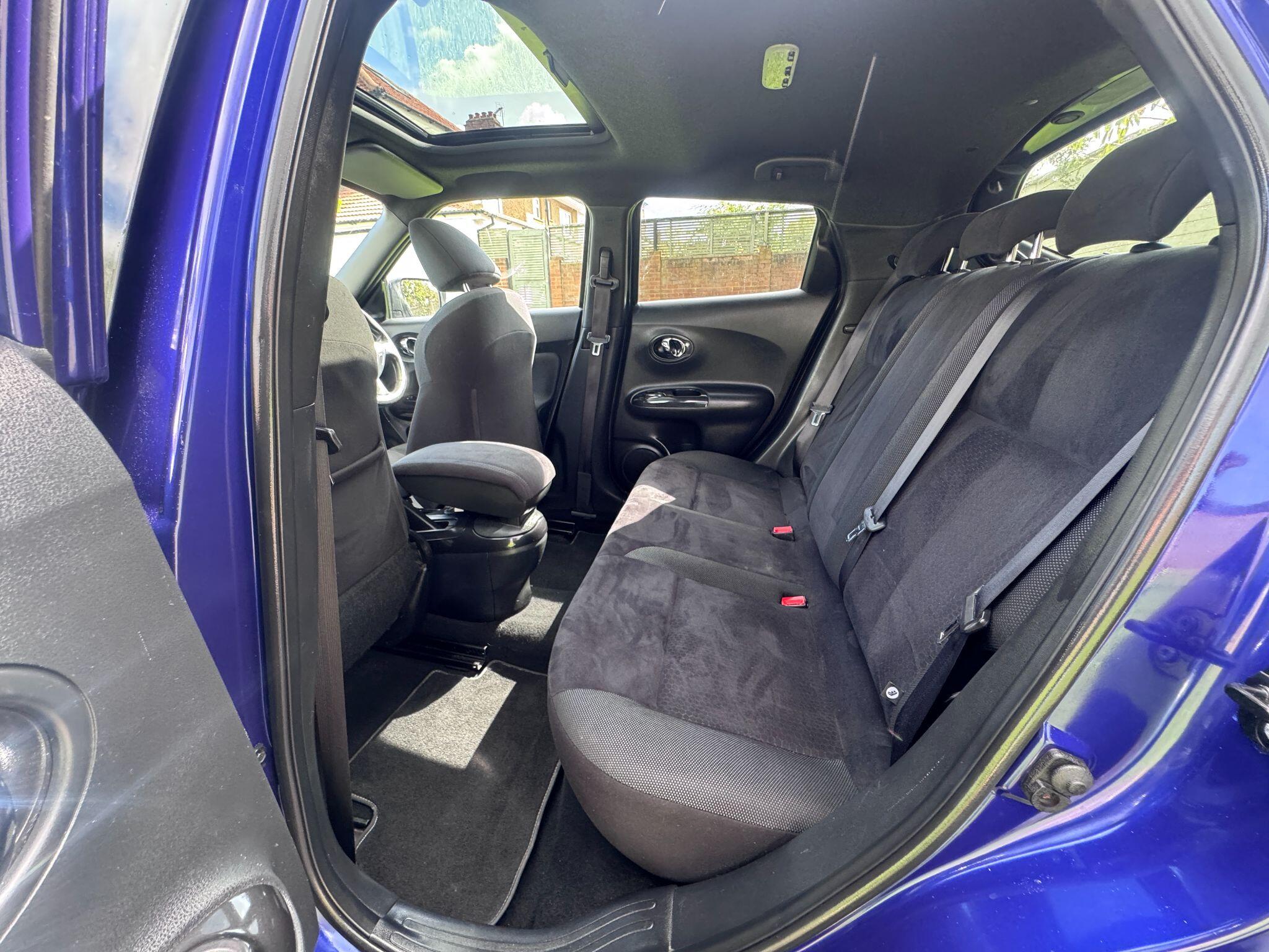 2015 Nissan Juke image 42