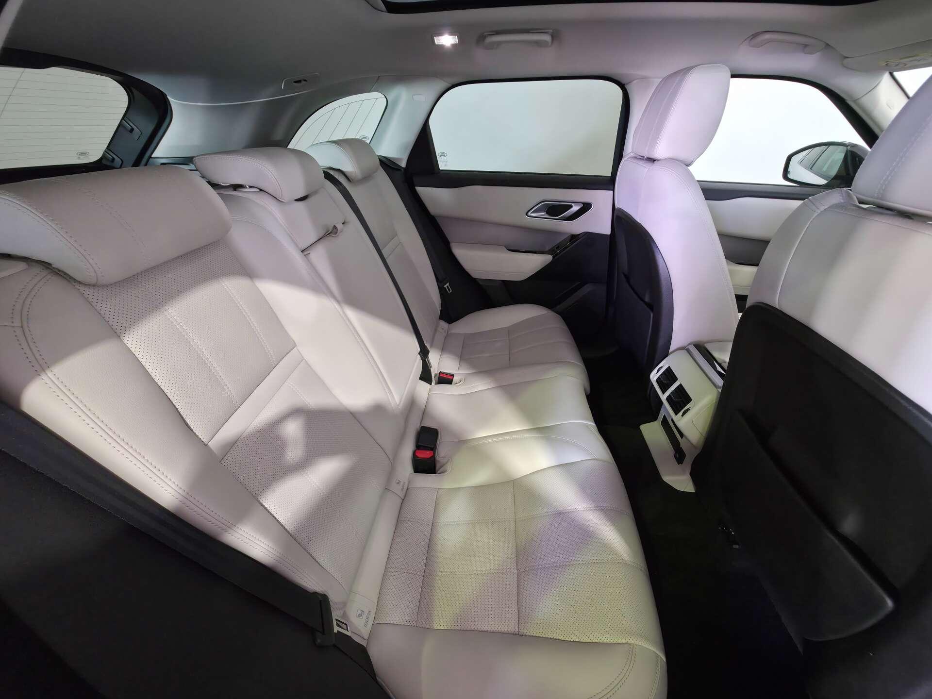 Land Rover Range Rover Velar view 60