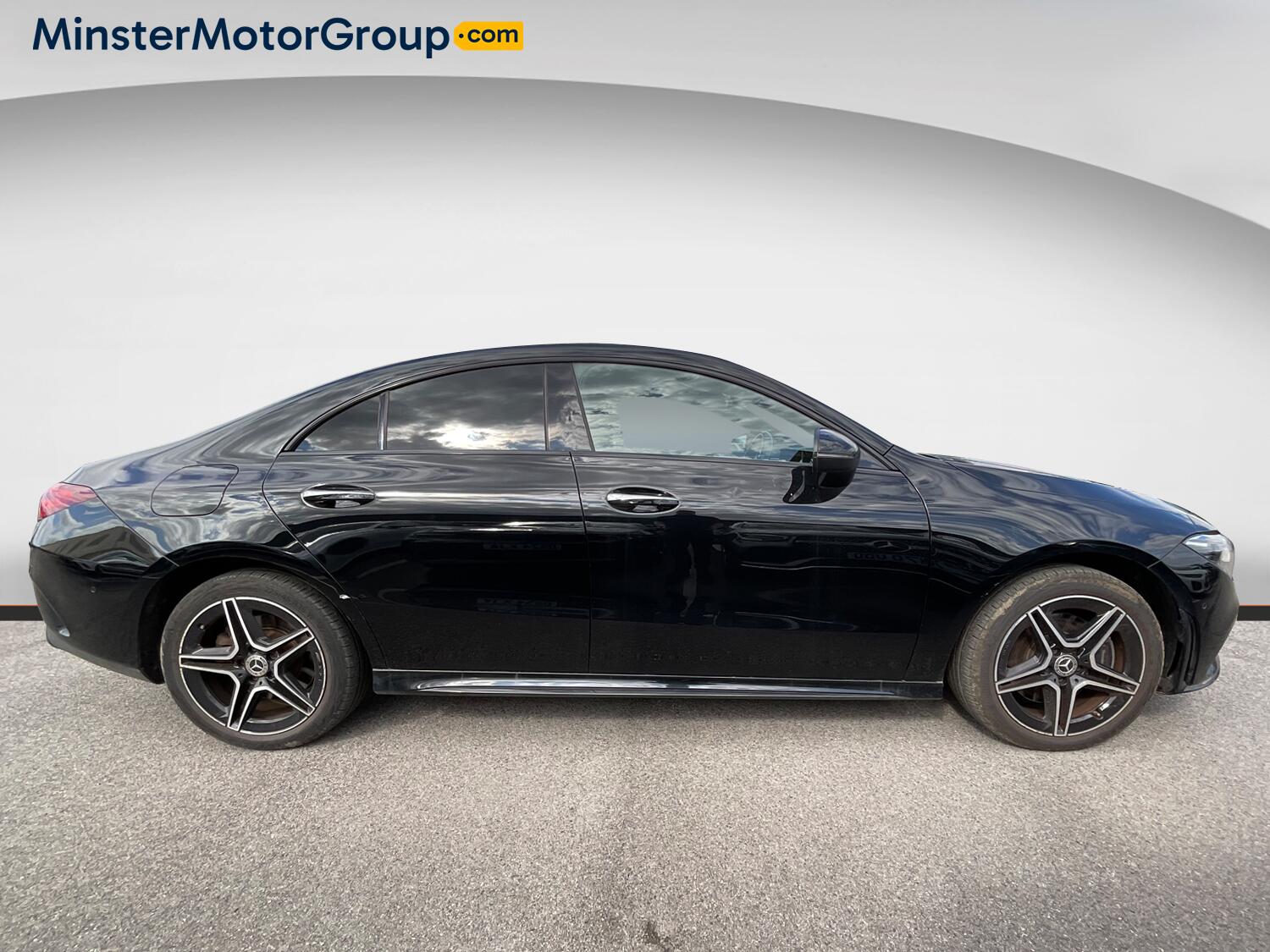 Mercedes-Benz Cla view 2