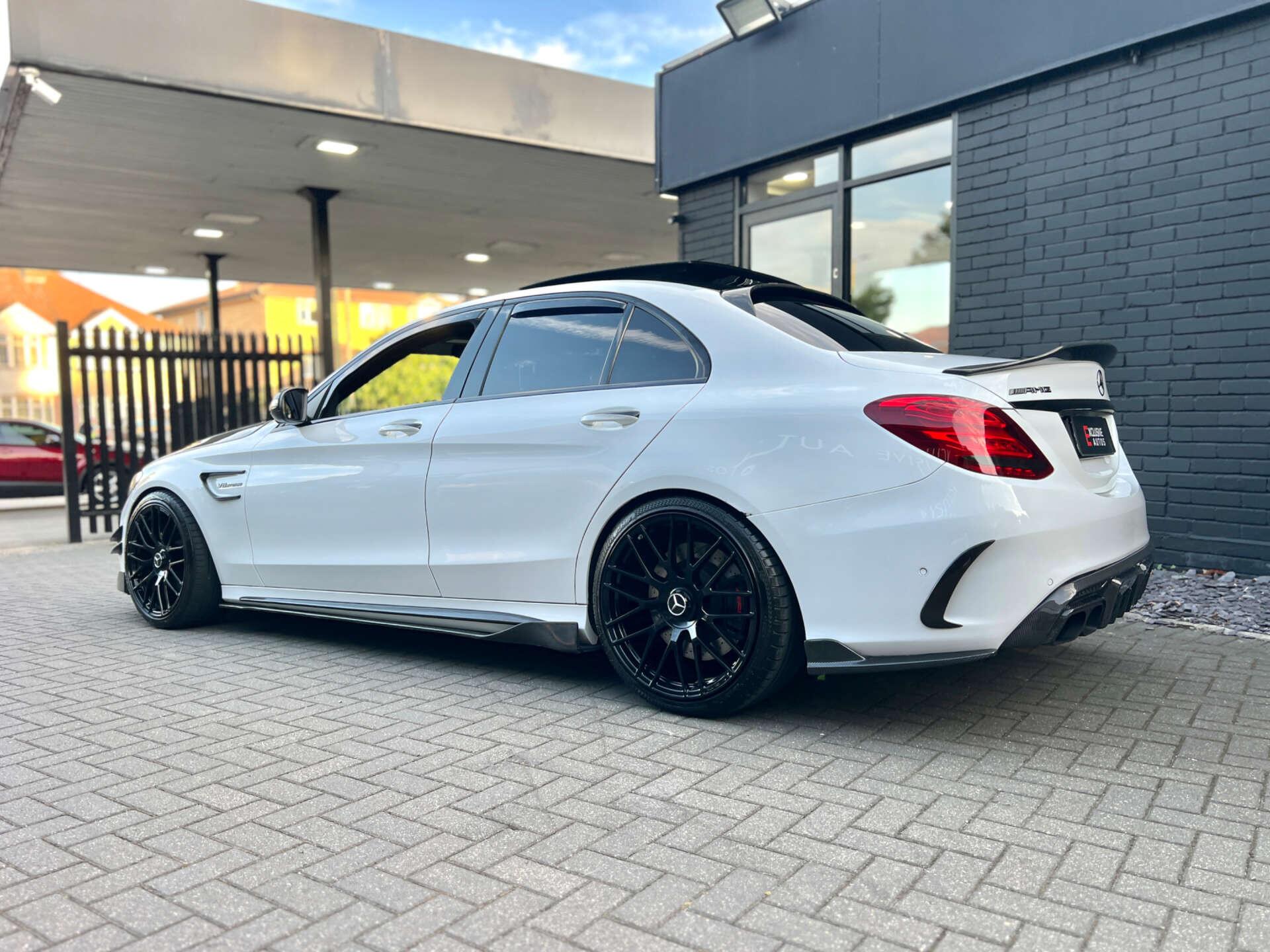 Mercedes-Benz C Class view 31