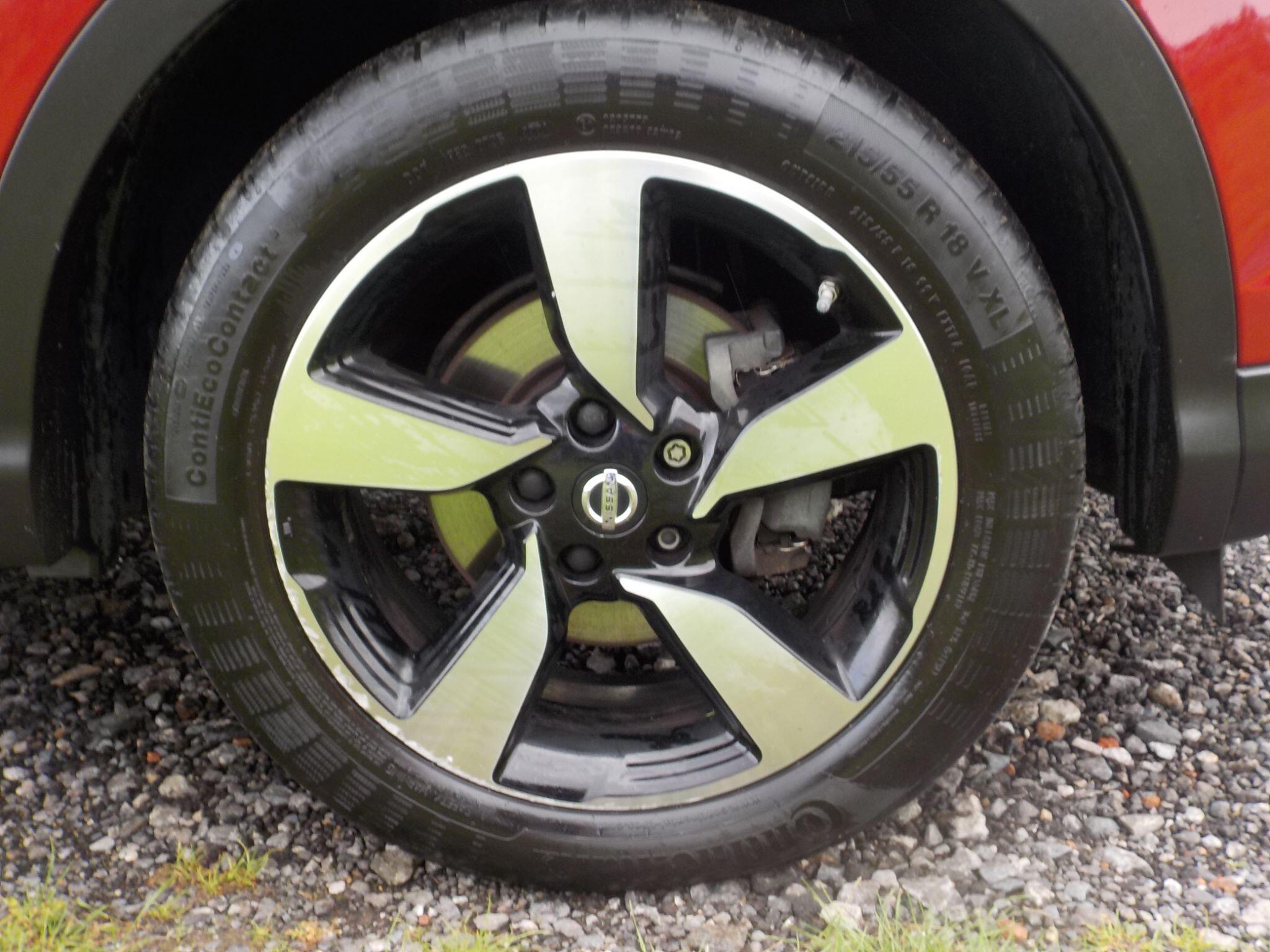 Nissan Qashqai 1.5 dCi n-tec+ 2WD Euro 5 (s/s) 5dr