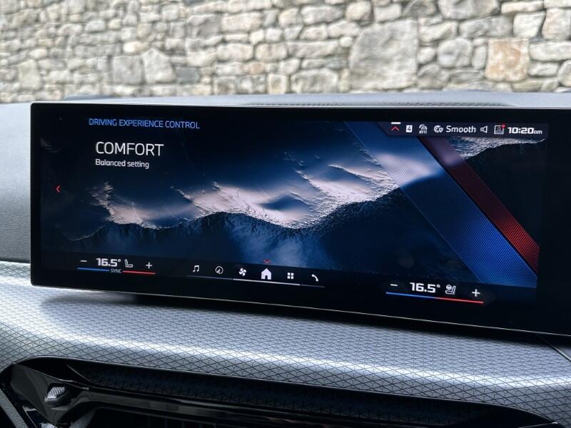 BMW i4 view 25