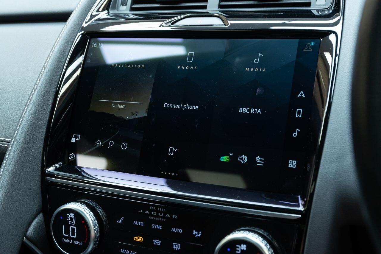 Jaguar E-Pace view 23